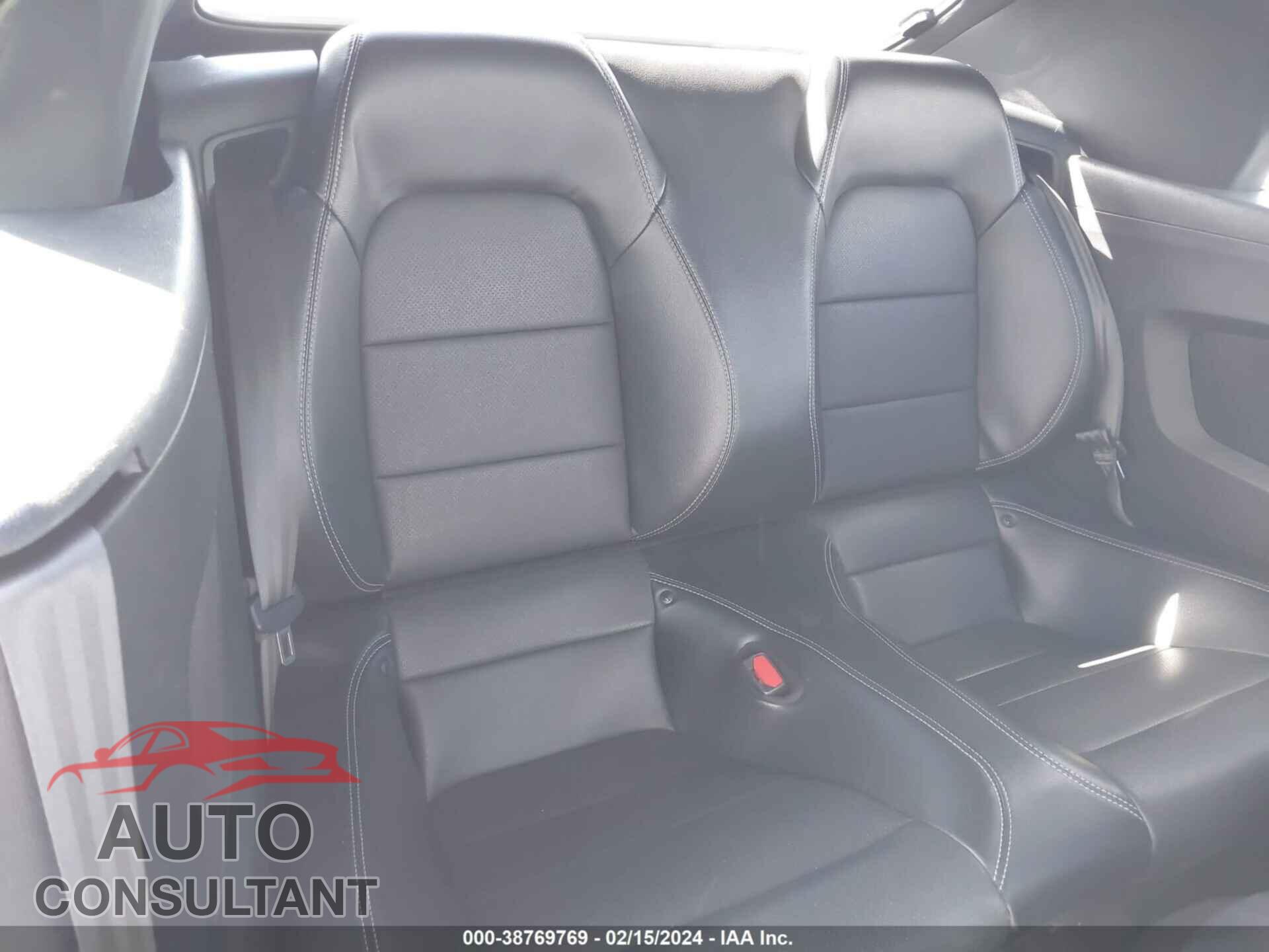 FORD MUSTANG 2021 - 1FATP8UH2M5122025