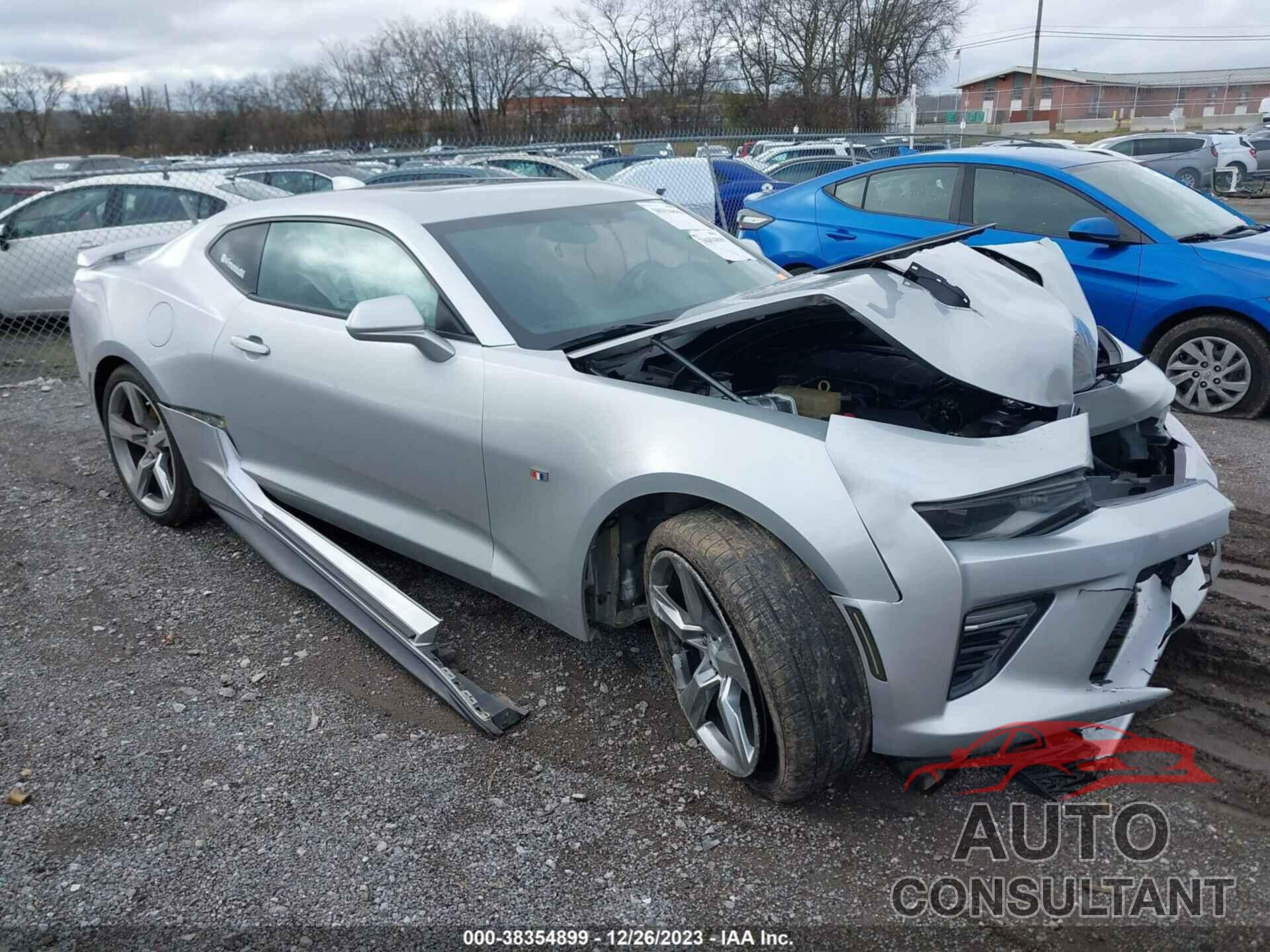 CHEVROLET CAMARO 2018 - 1G1FF1R7XJ0137696