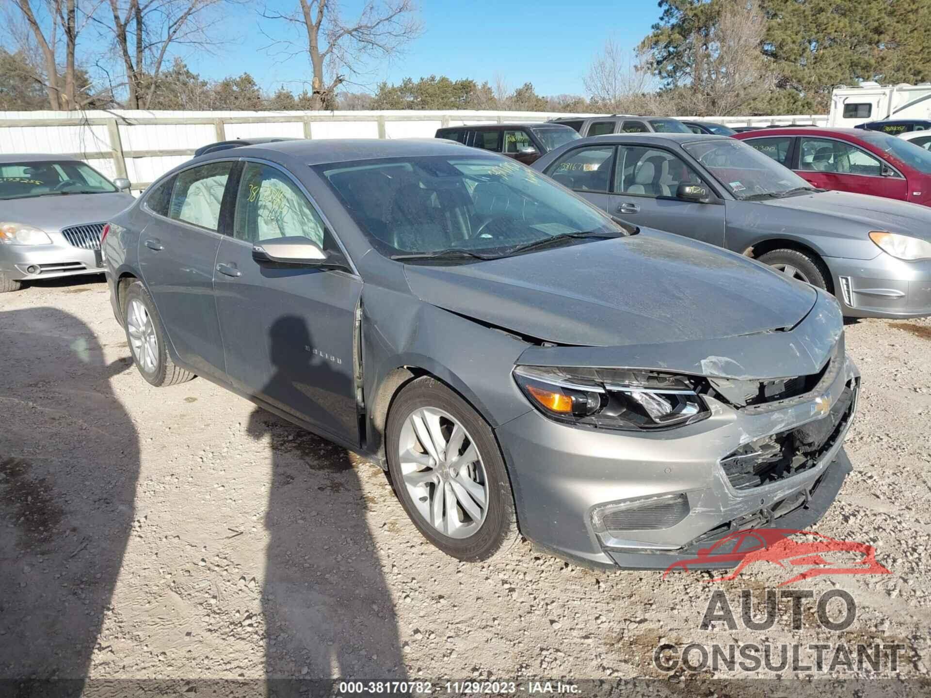 CHEVROLET MALIBU 2017 - 1G1ZE5ST2HF147080