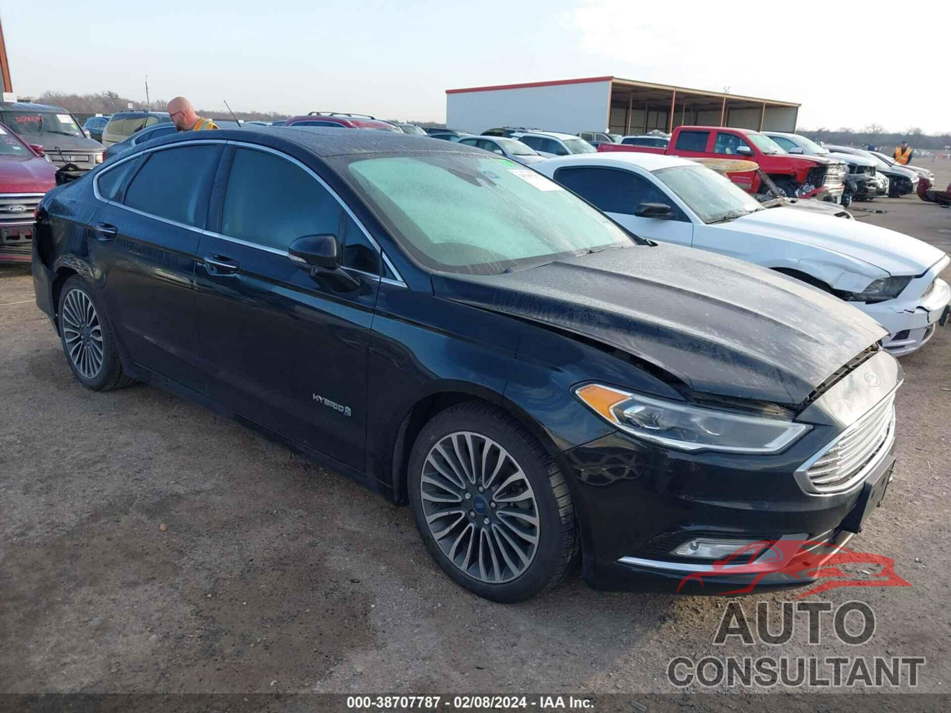 FORD FUSION 2017 - 3FA6P0RUXHR119946