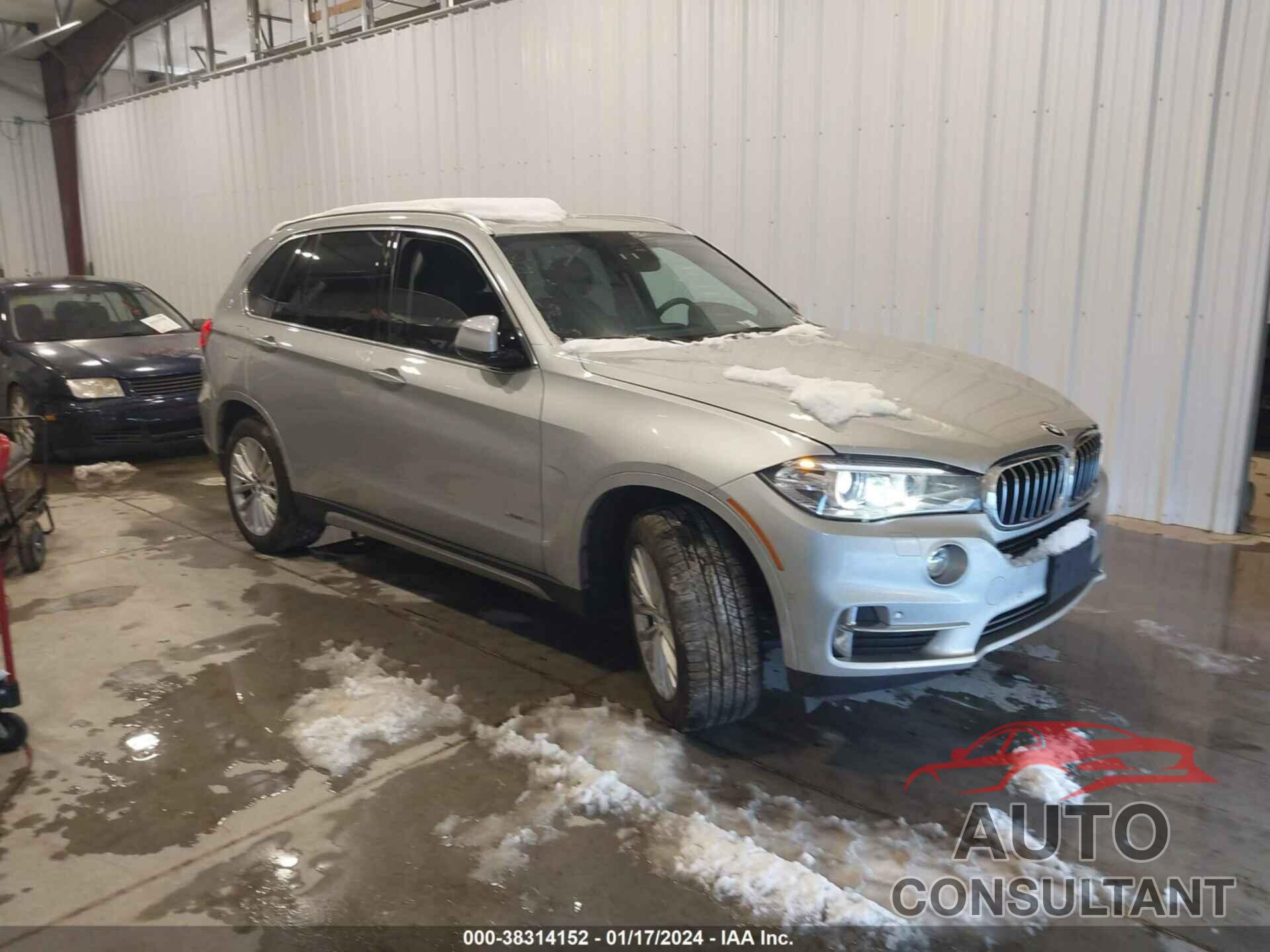 BMW X5 2016 - 5UXKR0C53G0U08037