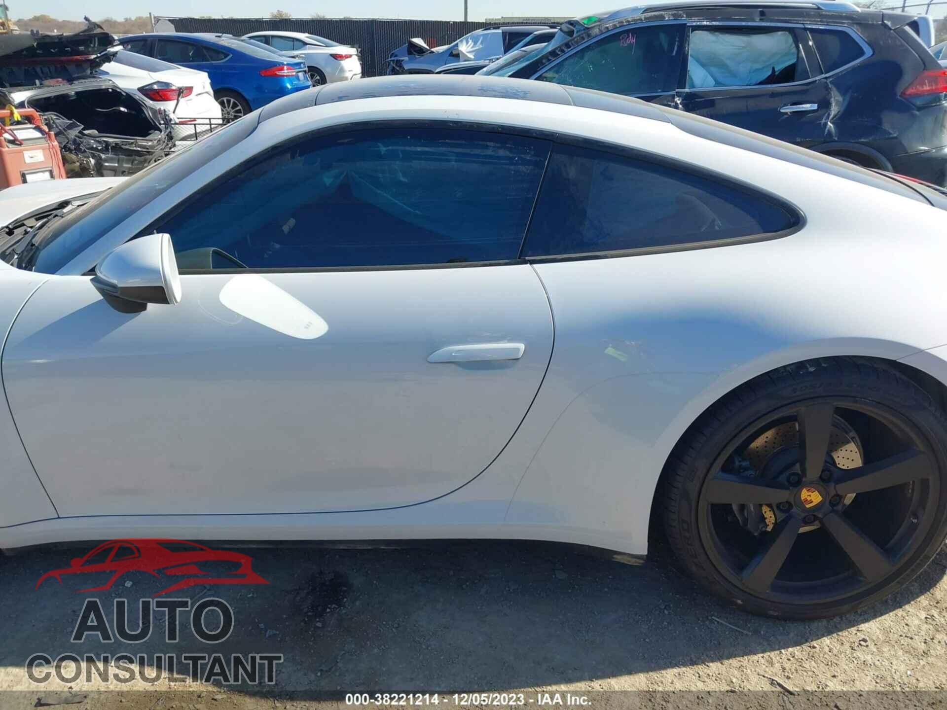 PORSCHE 911 2020 - WP0AA2A92LS206049