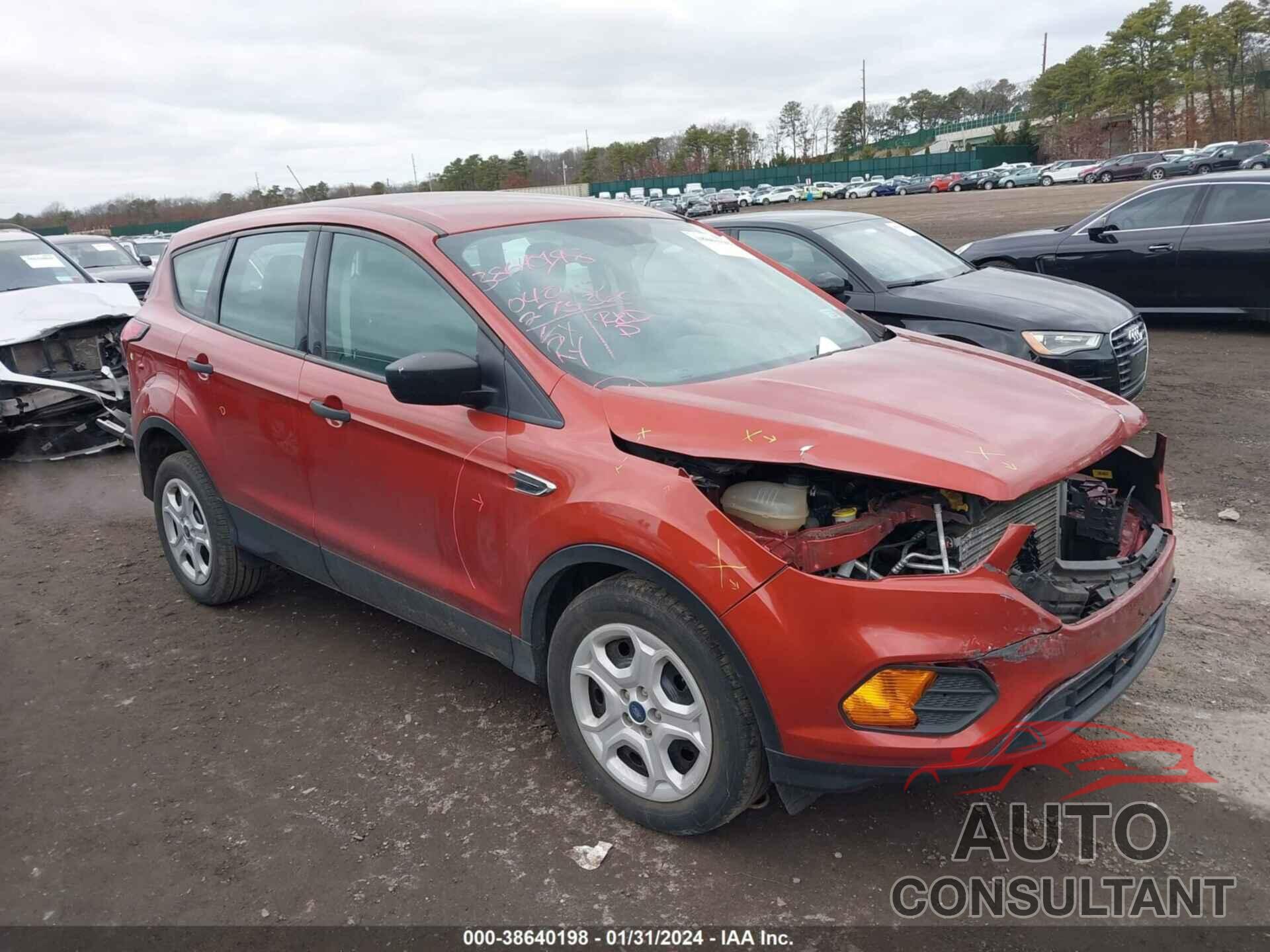 FORD ESCAPE 2019 - 1FMCU0F72KUC43077