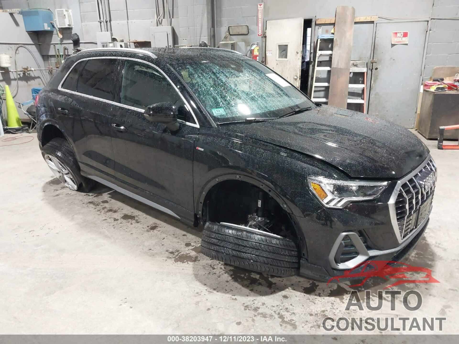 AUDI Q3 2022 - WA1EECF3XN1131314