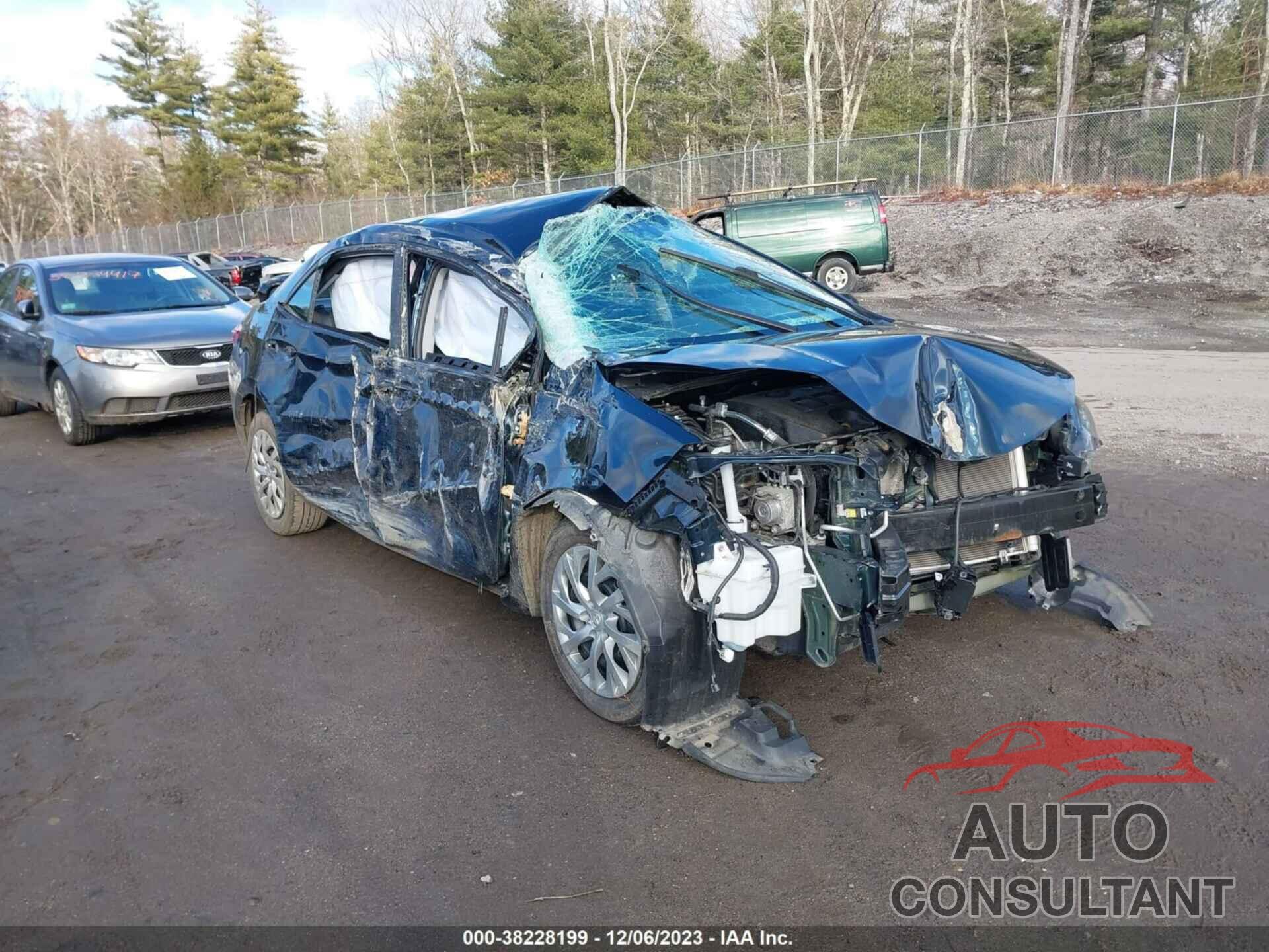 TOYOTA COROLLA 2018 - 2T1BURHE2JC090907
