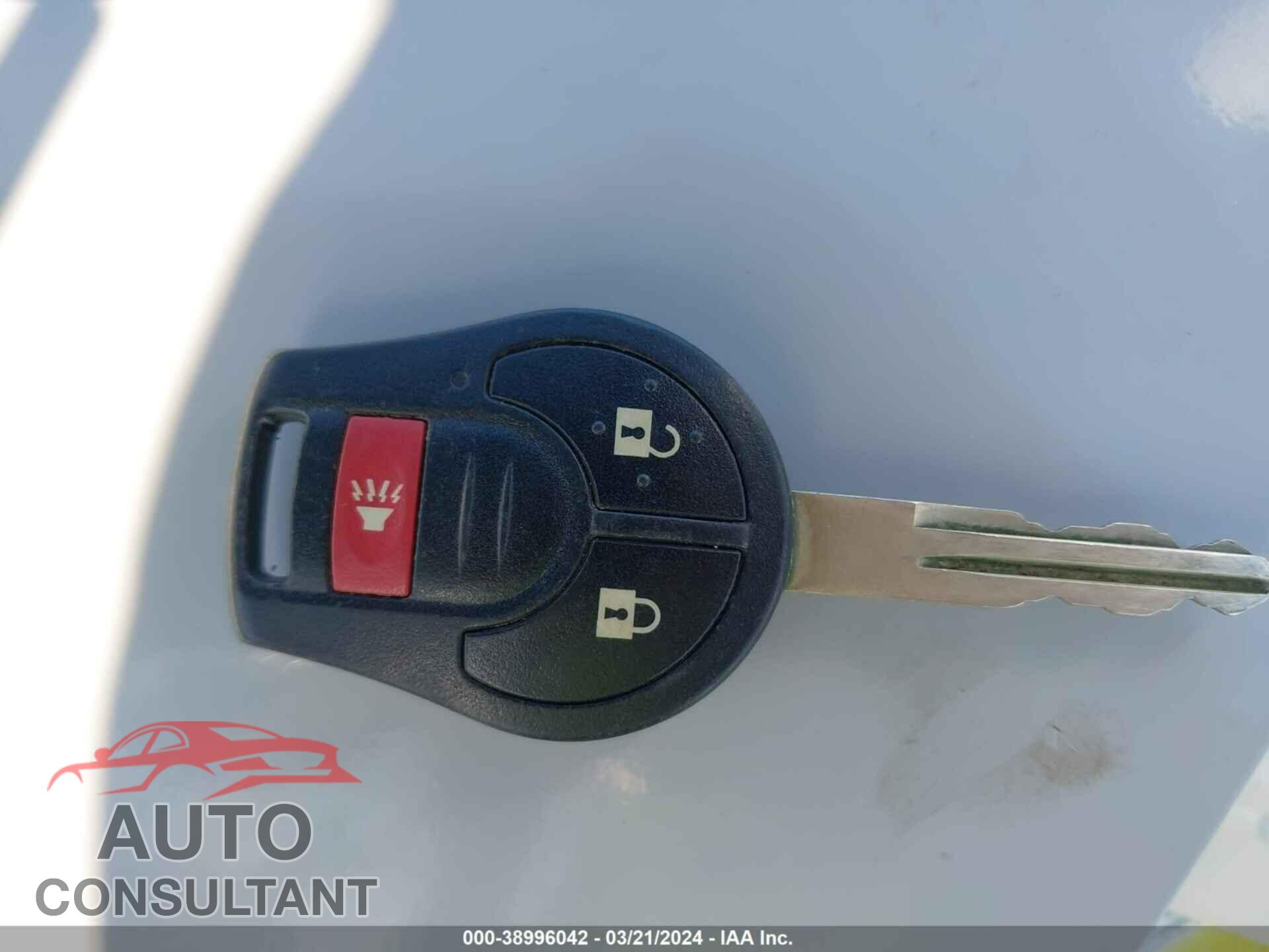 NISSAN VERSA NOTE 2019 - 3N1CE2CP3KL355711