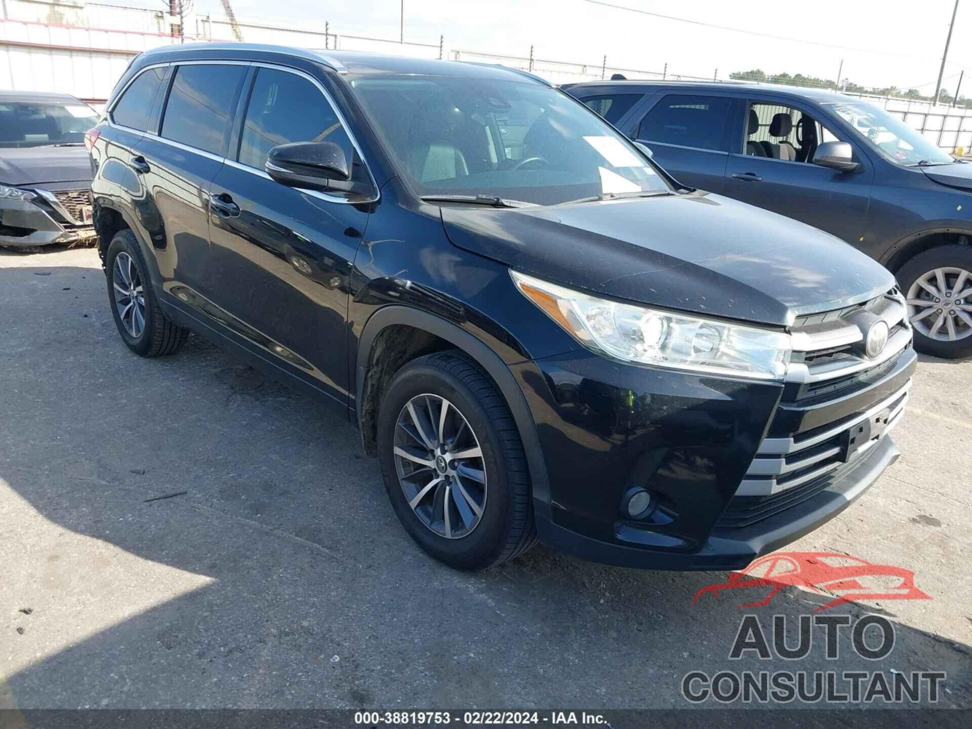 TOYOTA HIGHLANDER 2017 - 5TDKZRFH8HS521332