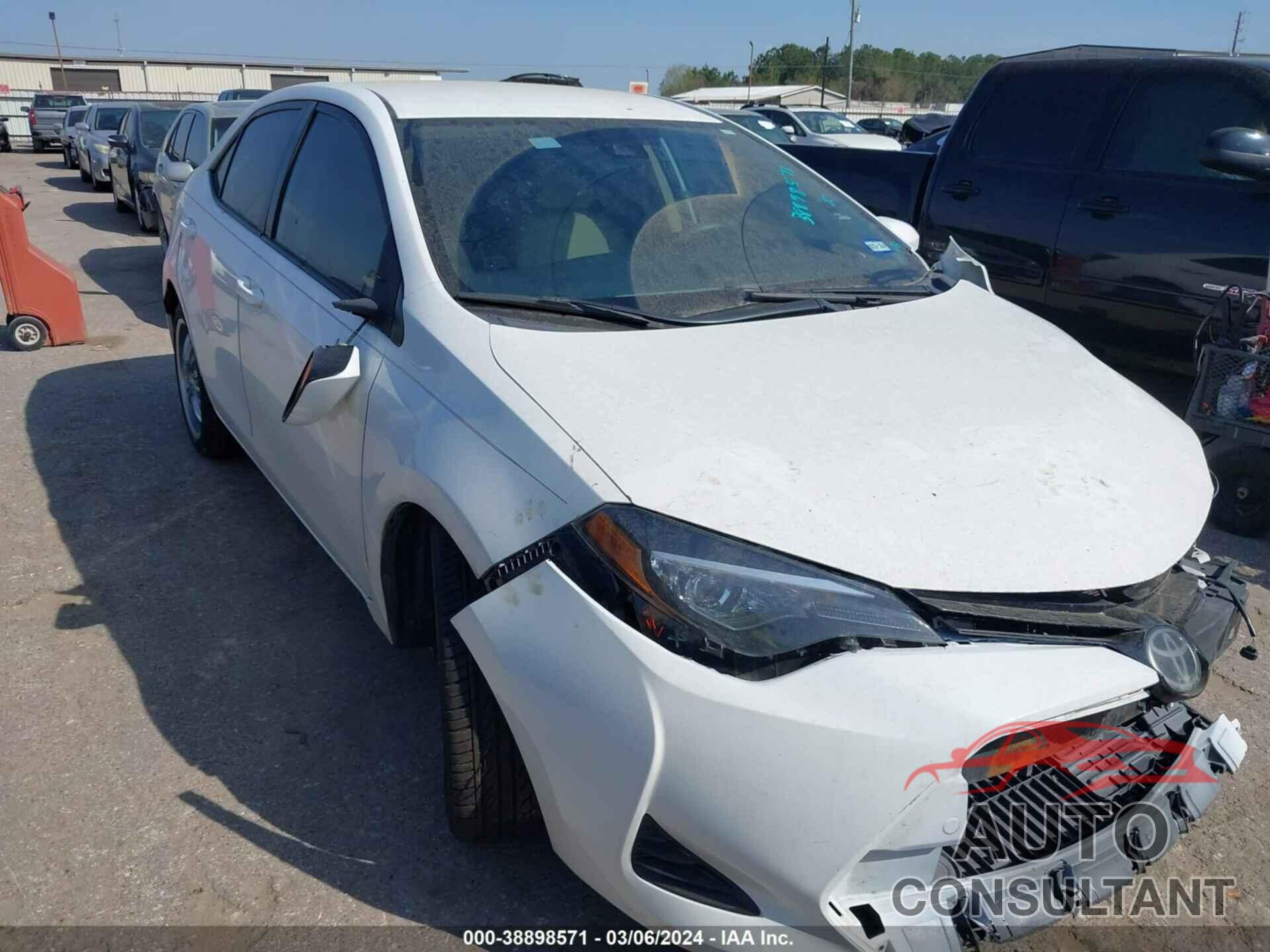 TOYOTA COROLLA 2017 - 5YFBURHE0HP604179