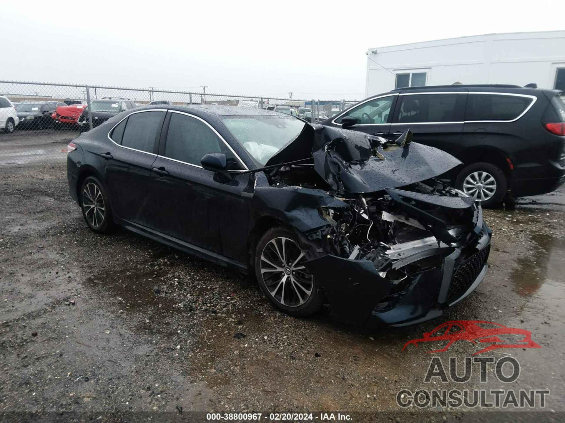 TOYOTA CAMRY 2020 - 4T1G11AK6LU917342
