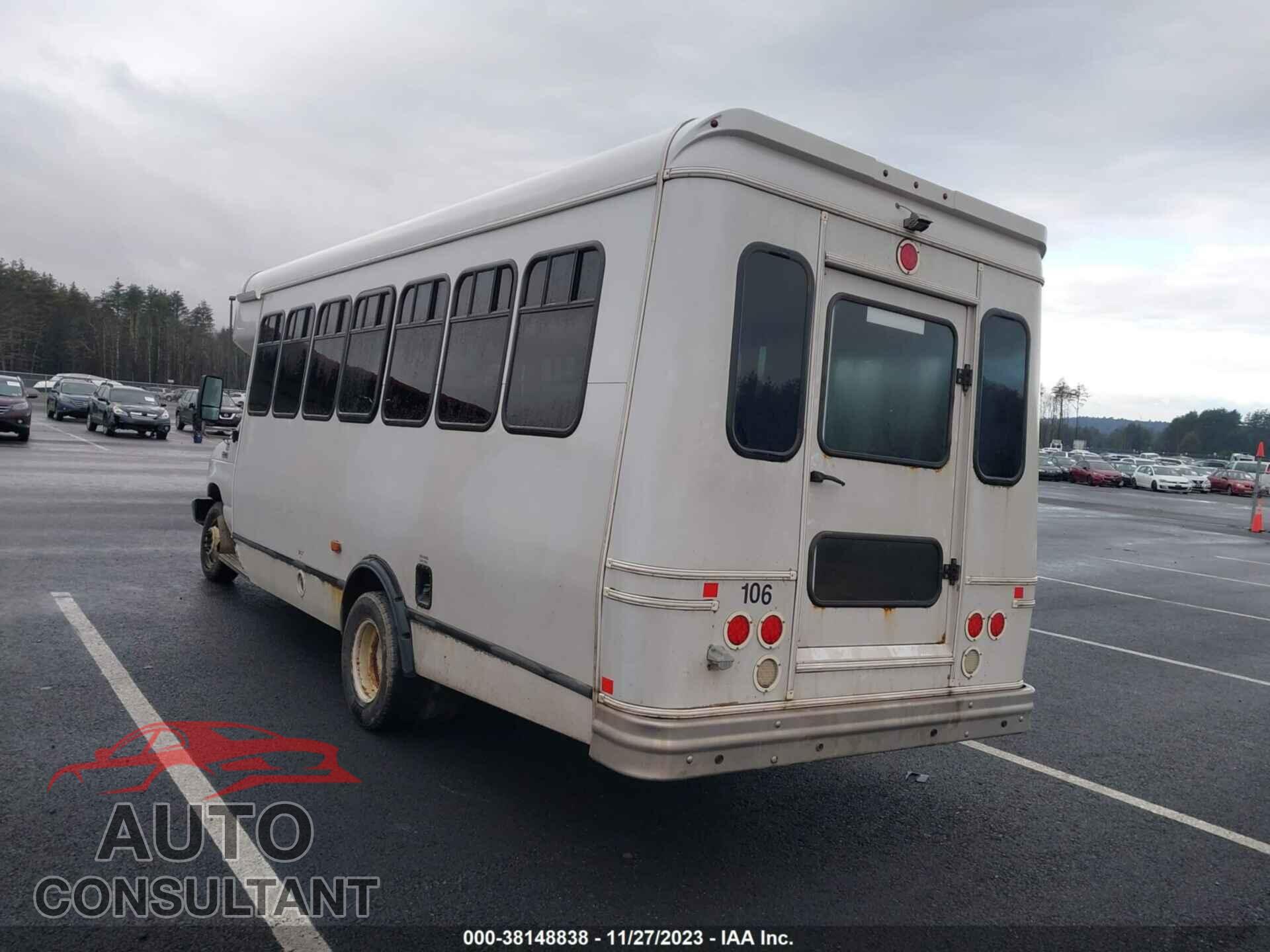FORD E-450 CUTAWAY 2017 - 1FDFE4FS3HDC19059
