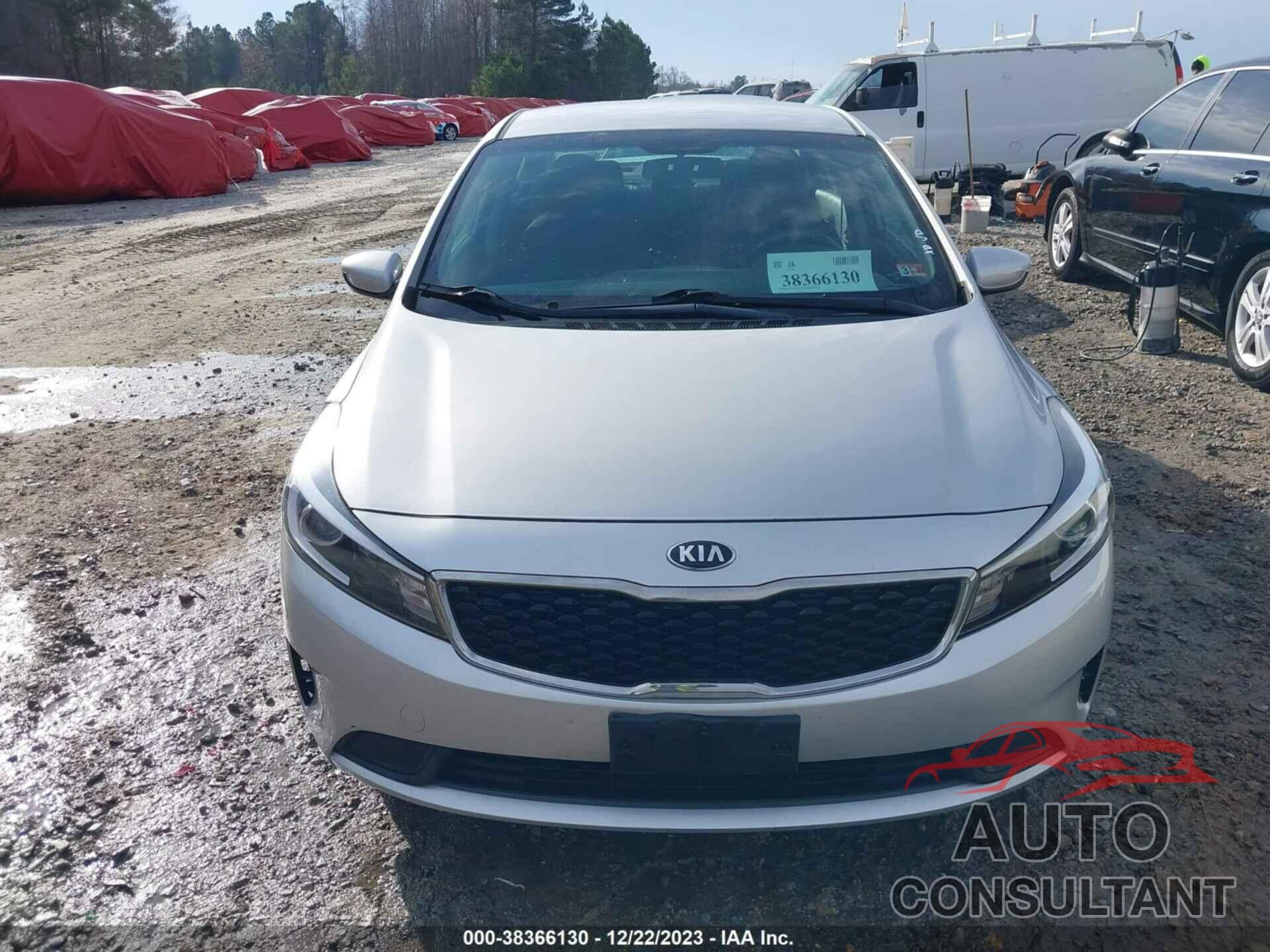 KIA FORTE 2018 - 3KPFK4A77JE236466