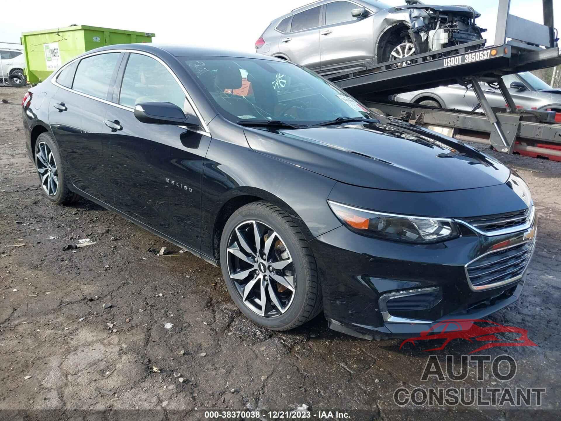 CHEVROLET MALIBU 2018 - 1G1ZD5ST7JF213857