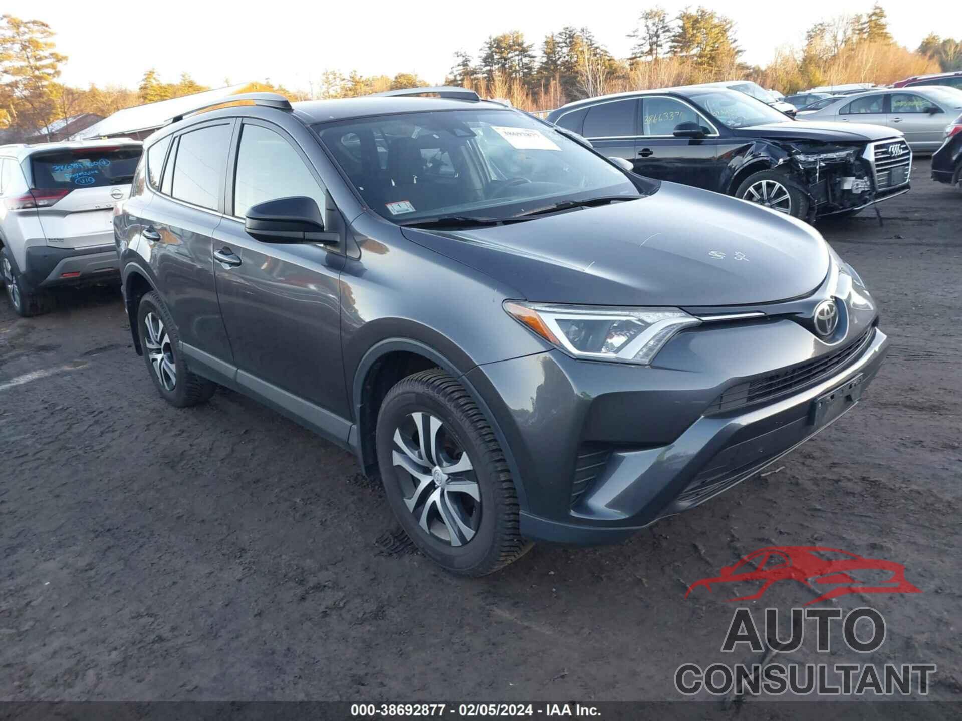 TOYOTA RAV4 2017 - JTMBFREV3HJ141442