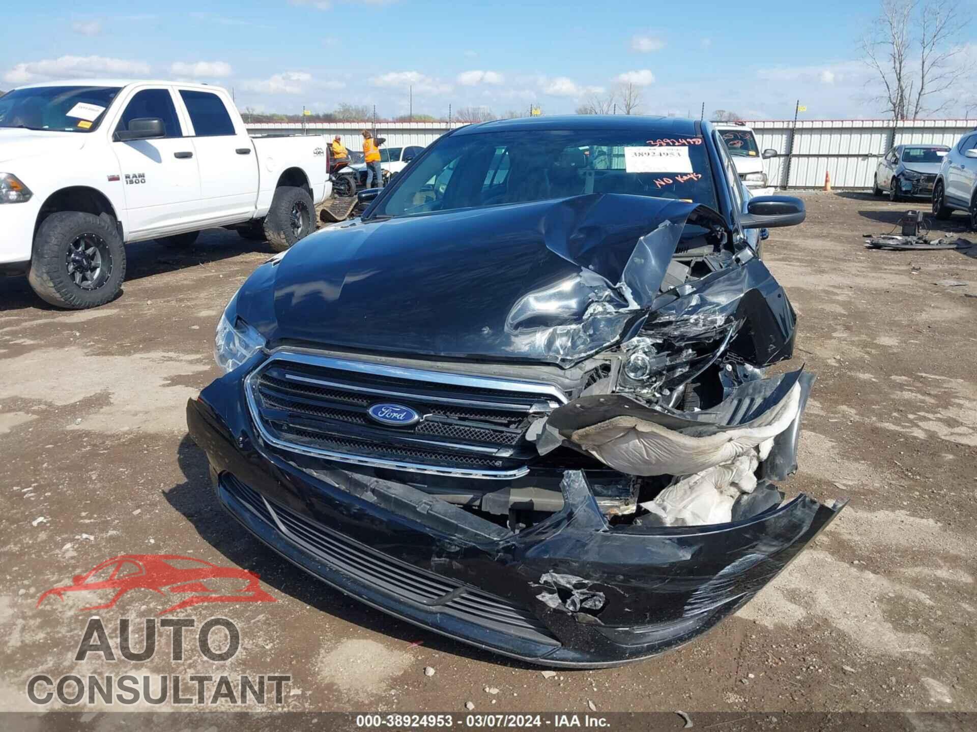 FORD TAURUS 2016 - 1FAHP2E8XGG103989