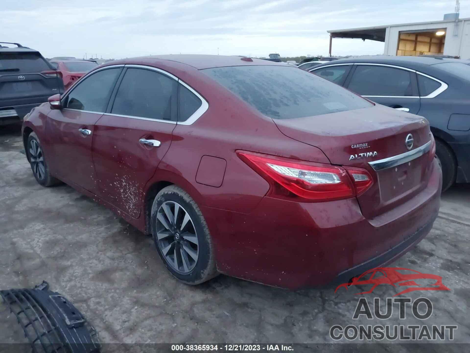 NISSAN ALTIMA 2017 - 1N4AL3AP8HC264026