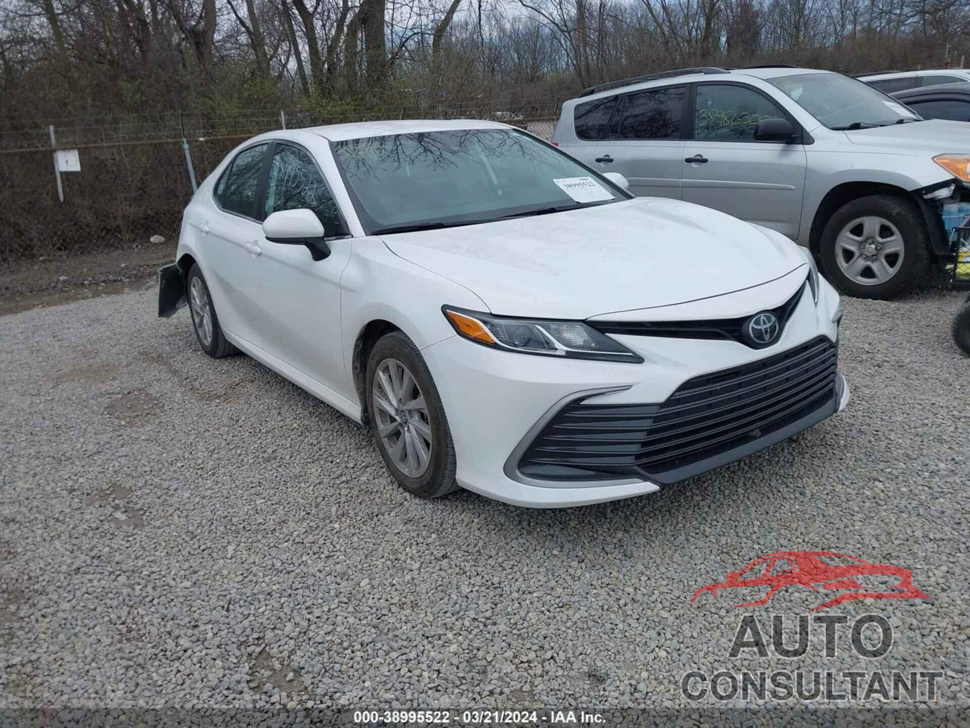 TOYOTA CAMRY 2023 - 4T1C11AK2PU756220