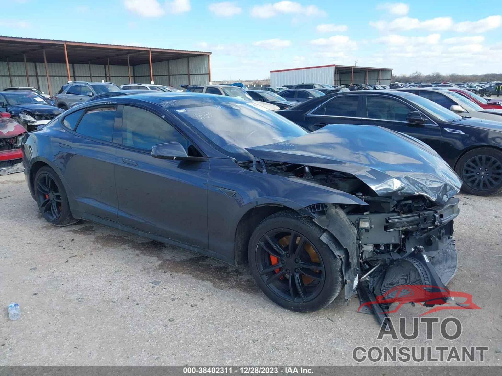 TESLA MODEL S 2015 - 5YJSA1E25FF116648