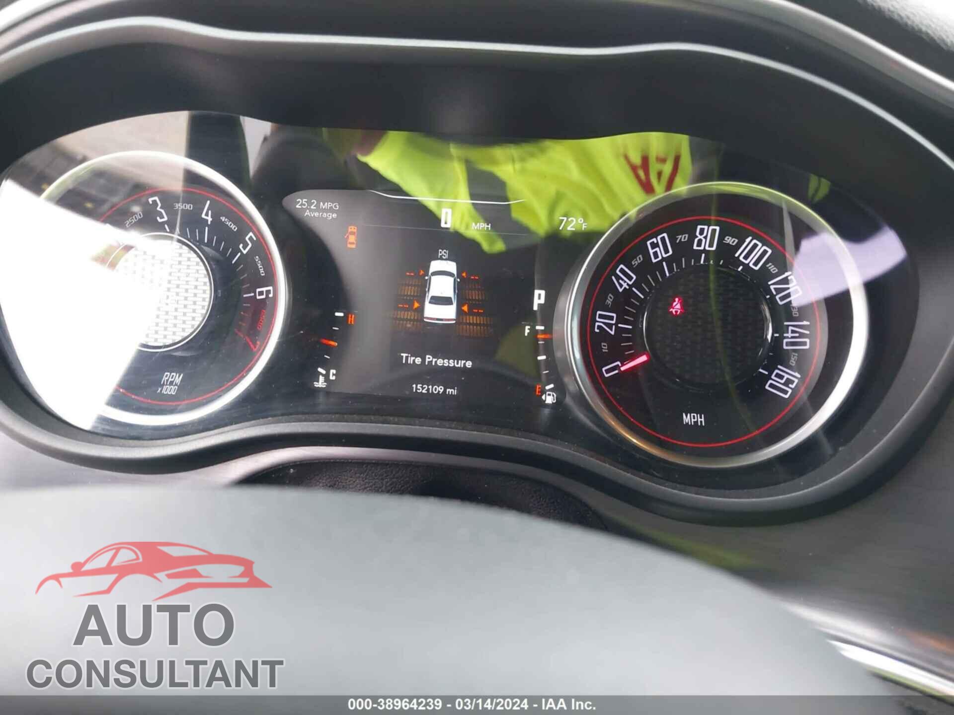 DODGE CHALLENGER 2018 - 2C3CDZAG4JH237450