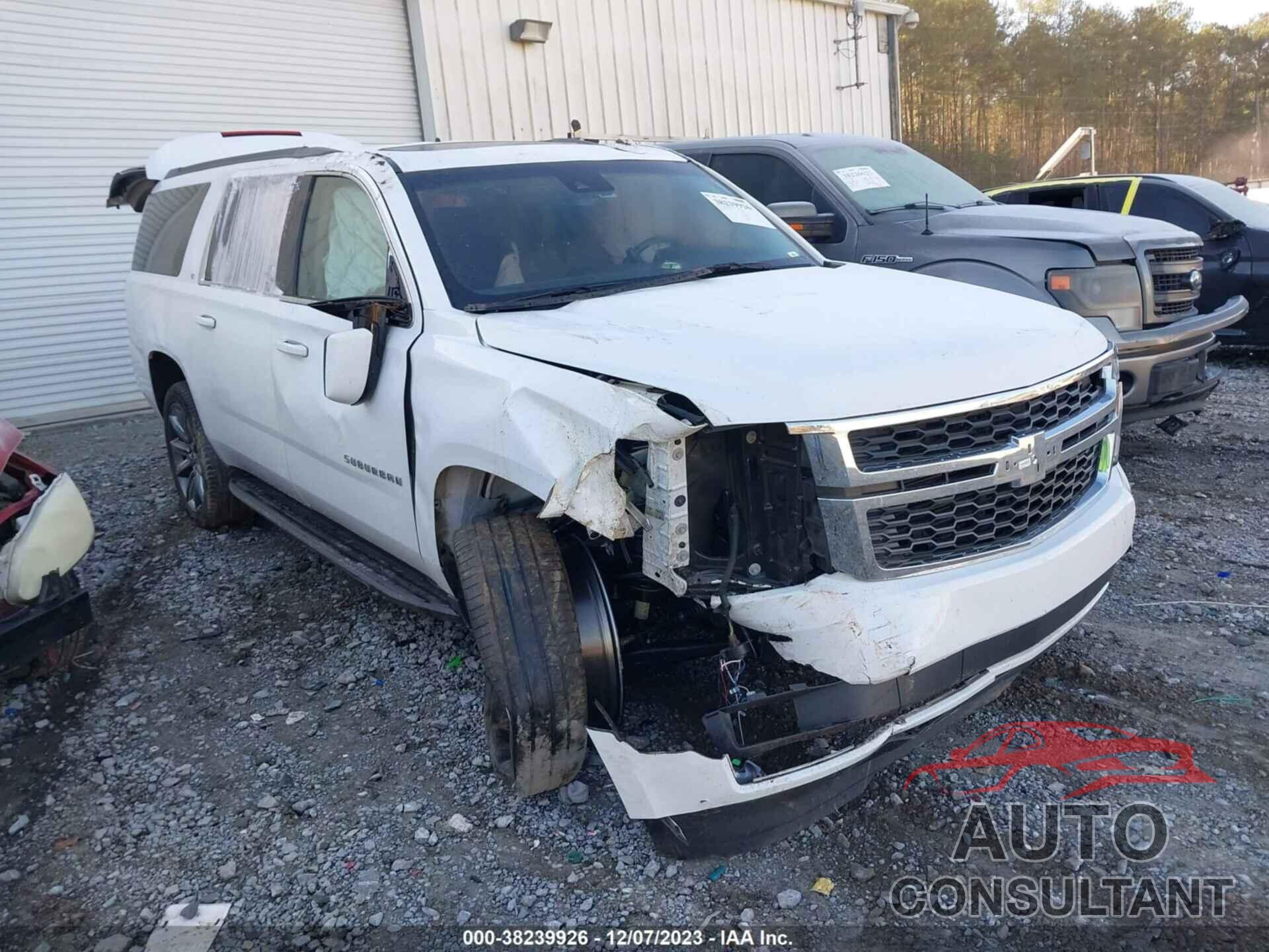 CHEVROLET SUBURBAN 2017 - 1GNSCHKC8HR313138