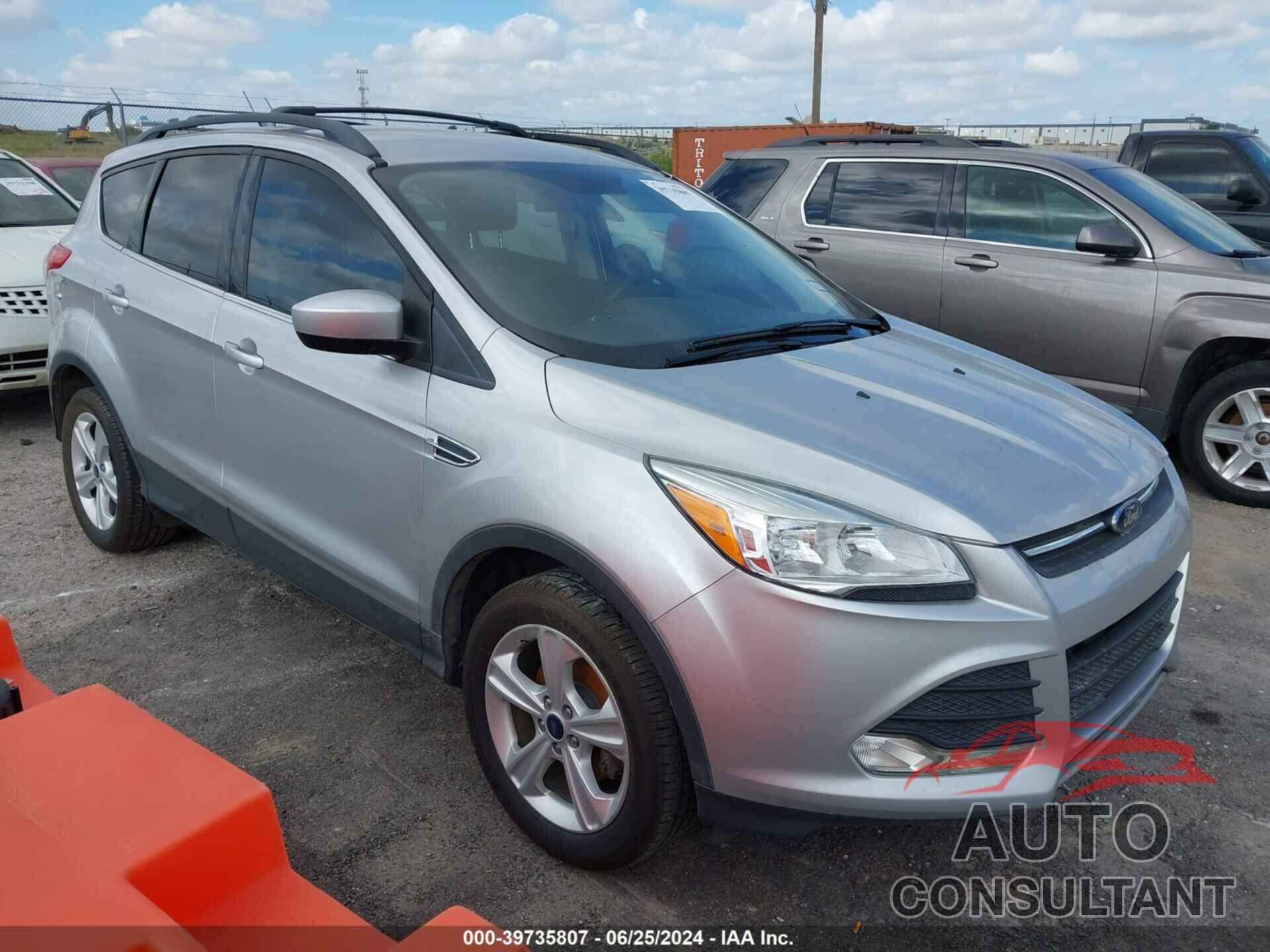 FORD ESCAPE 2016 - 1FMCU0GX0GUB56476