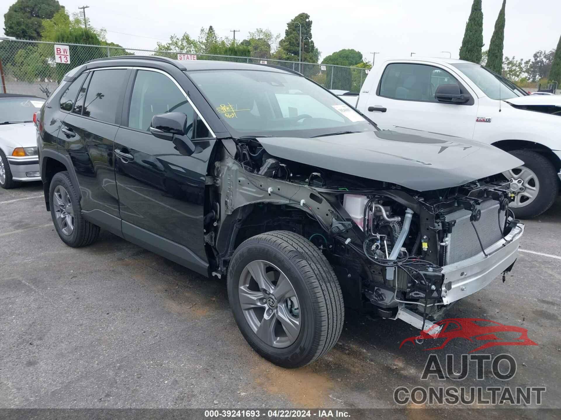 TOYOTA RAV4 2024 - 2T3W1RFV8RC270005