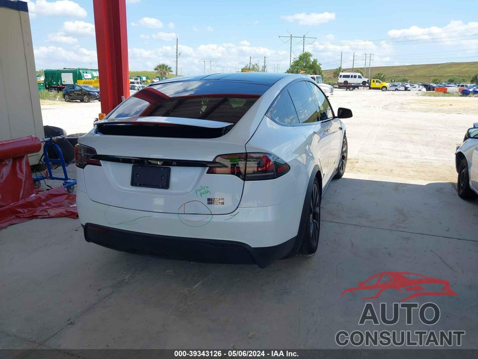 TESLA MODEL X 2023 - 7SAXCBE64PF399363