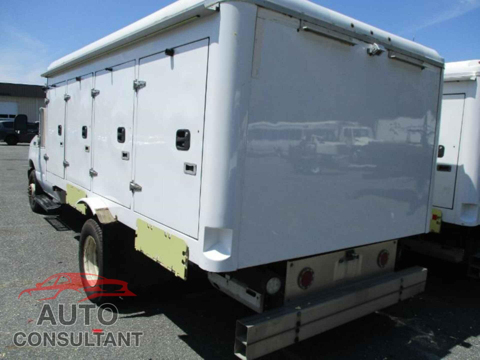 FORD ECONOLINE 2017 - 1FDXE4FSXHDC68649