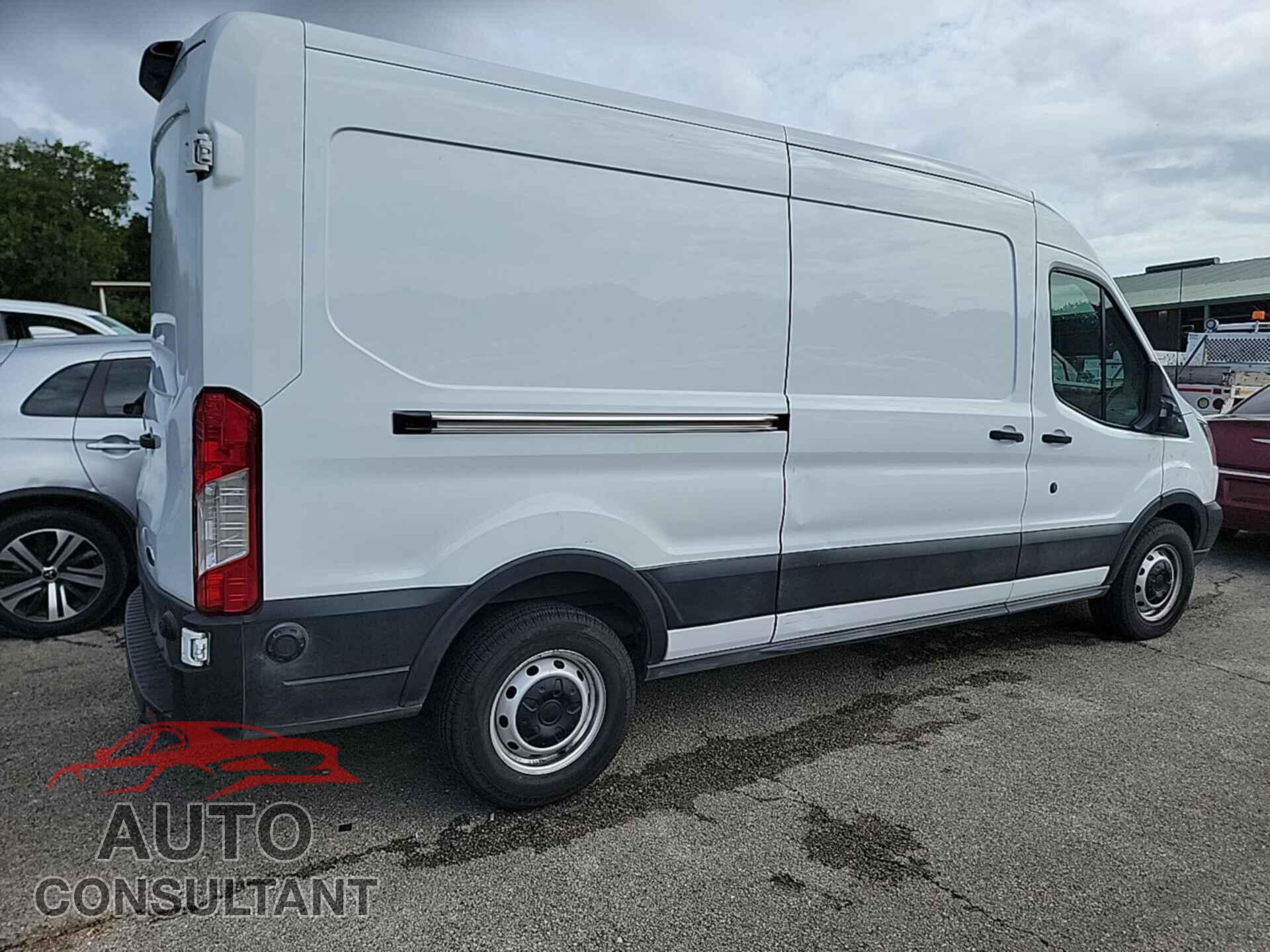 FORD TRANSIT 2019 - 1FTYR2CM8KKB19053