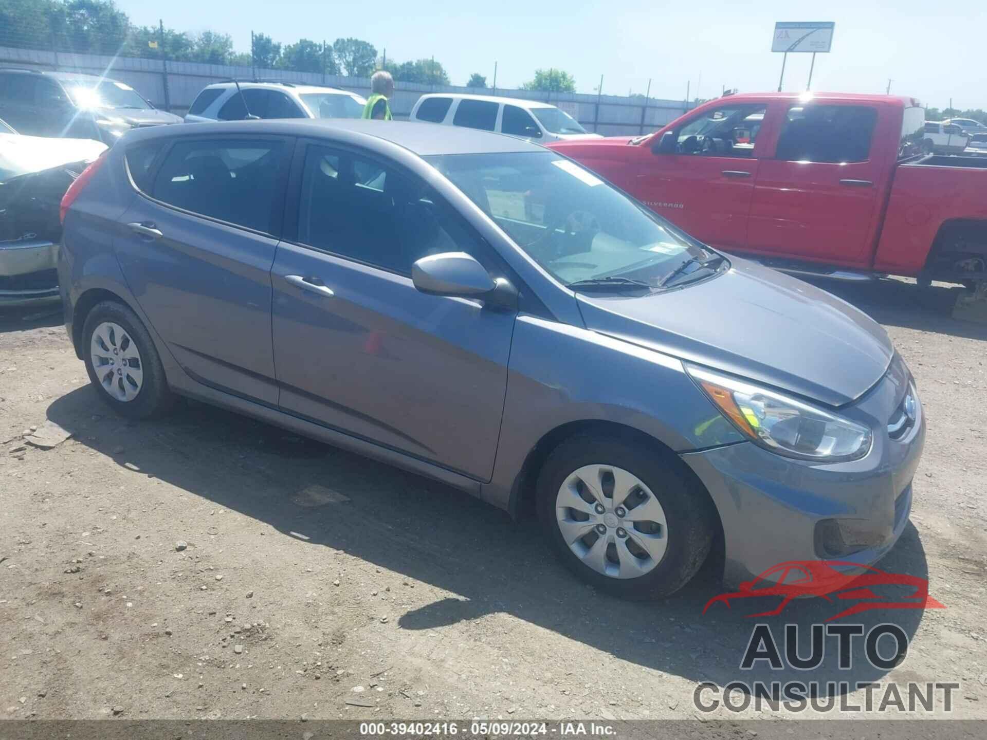 HYUNDAI ACCENT 2017 - KMHCT5AE6HU329118