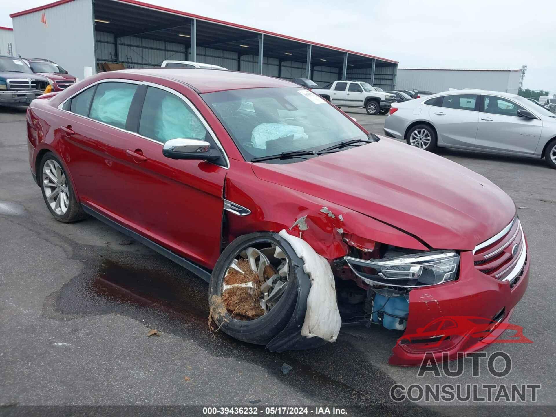 FORD TAURUS 2018 - 1FAHP2F87JG103051