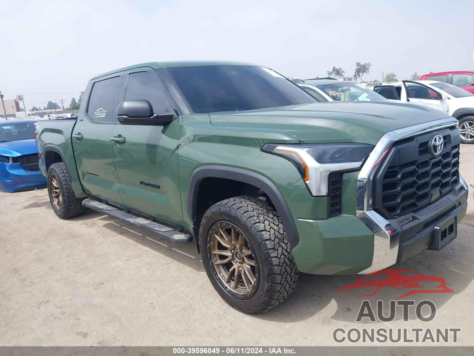 TOYOTA TUNDRA 2023 - 5TFLA5DB8PX093631