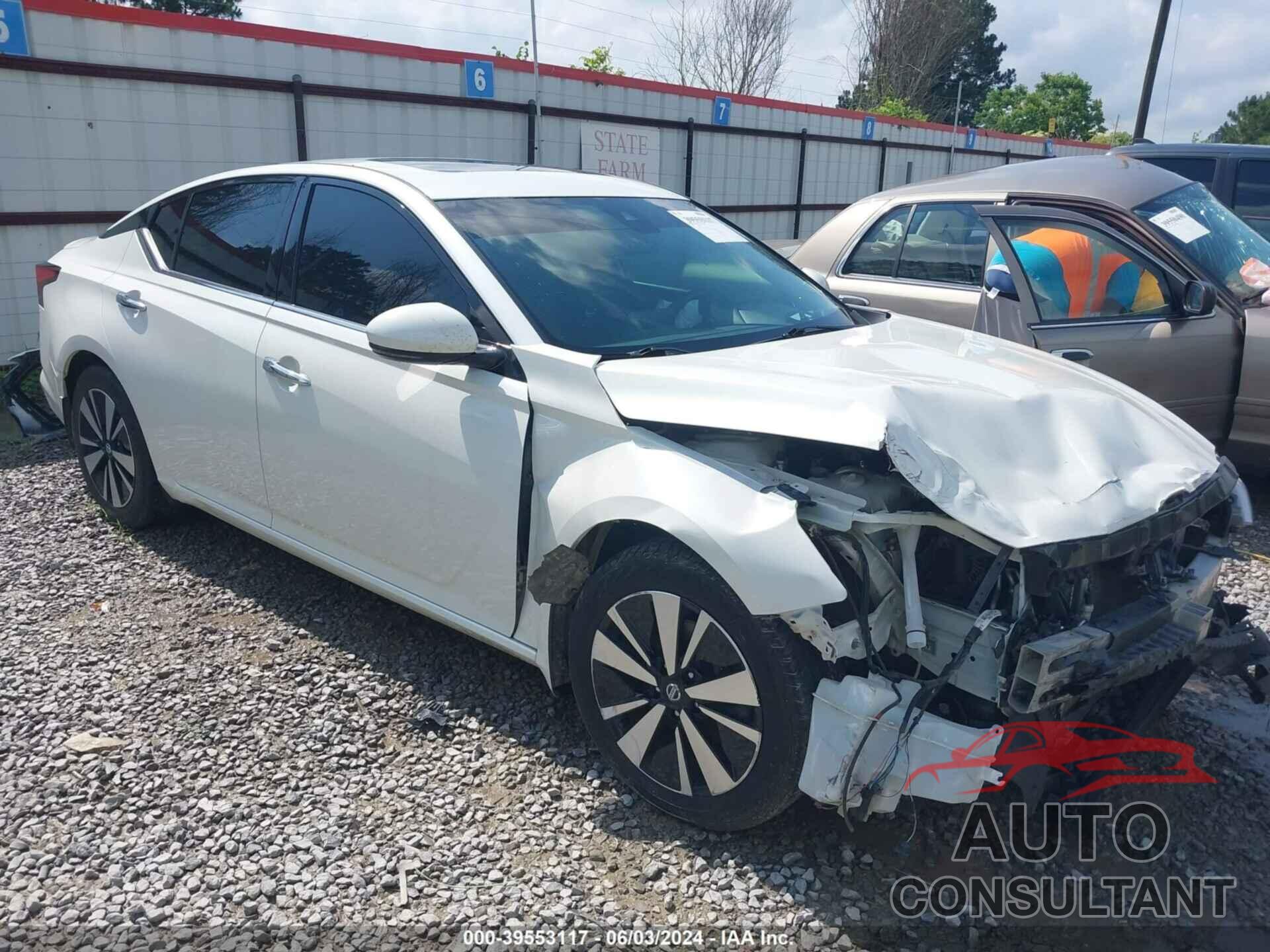 NISSAN ALTIMA 2019 - 1N4BL4EV2KC131126