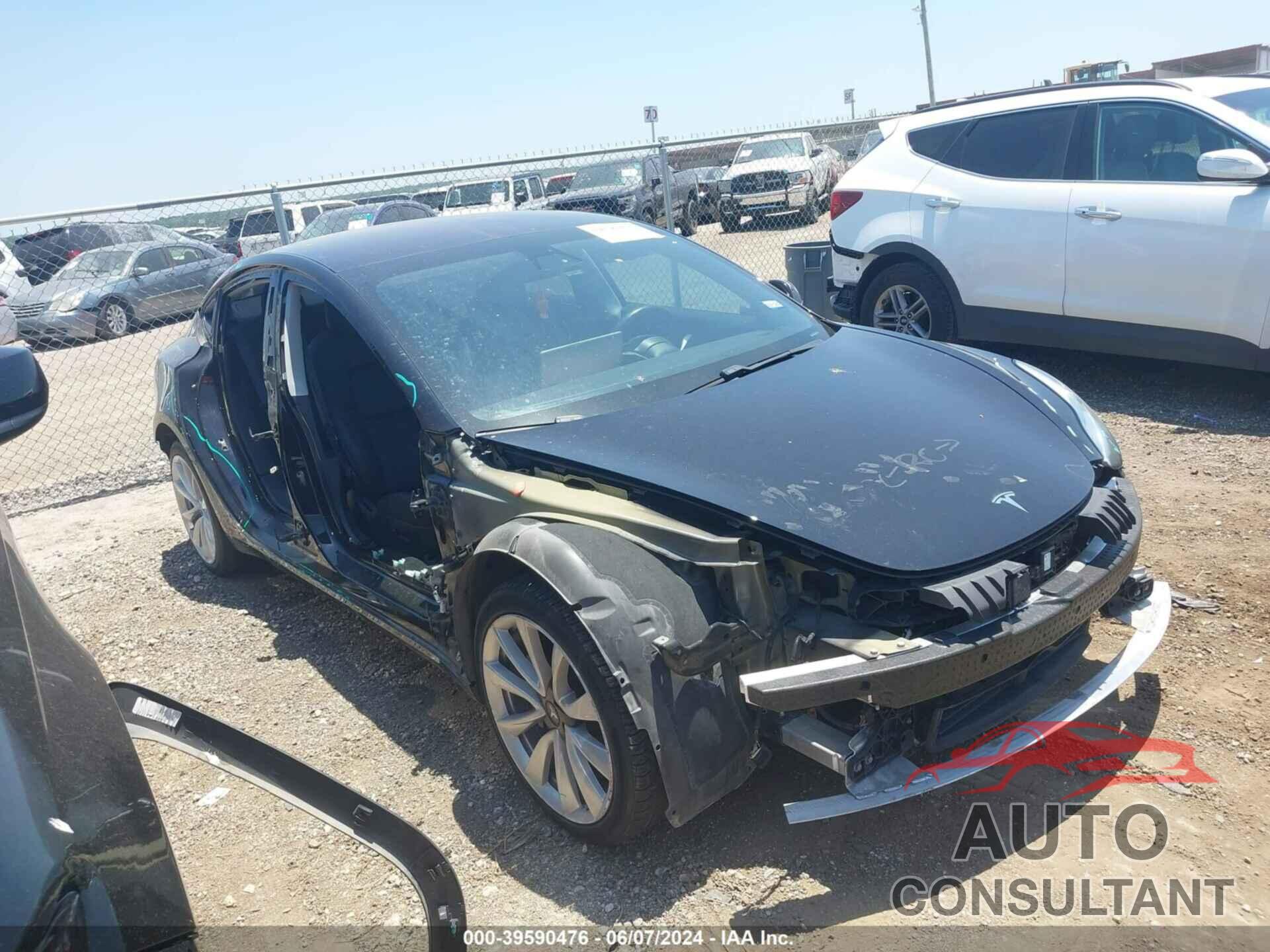 TESLA MODEL 3 2018 - 5YJ3E1EA5JF046870