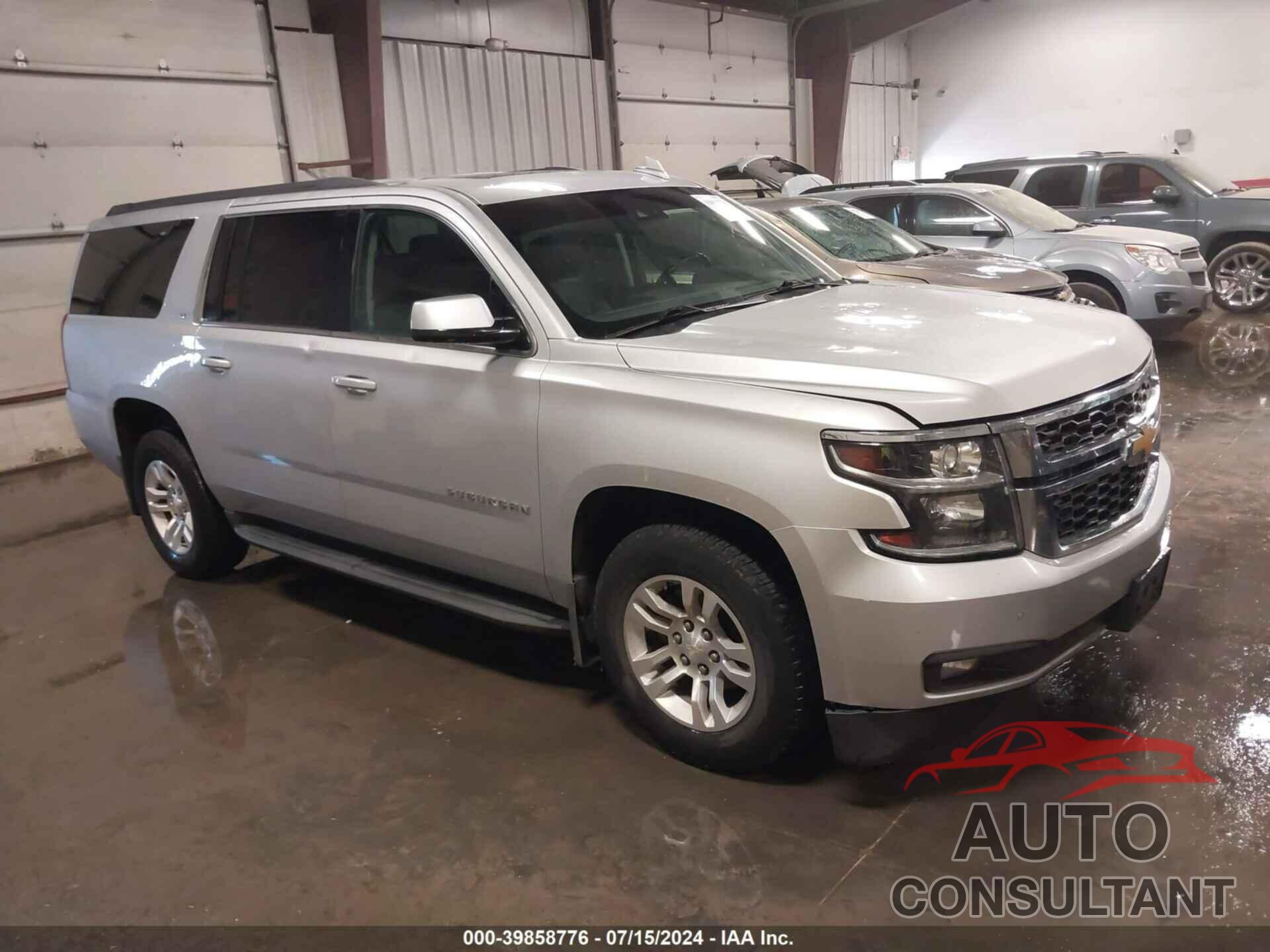 CHEVROLET SUBURBAN 2016 - 1GNSKHKC9GR222042