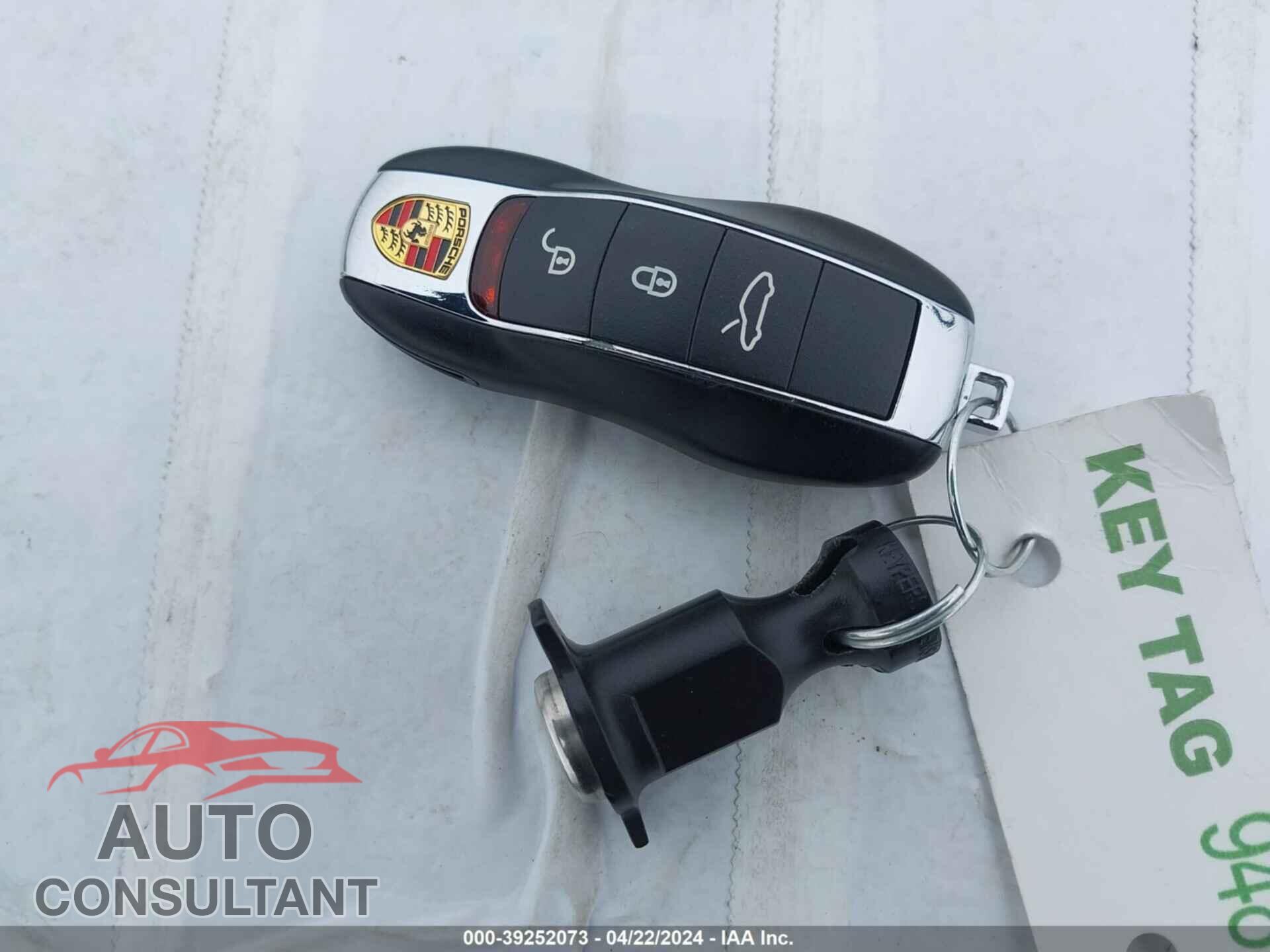 PORSCHE 911 2017 - WP0CA2A90HS141167
