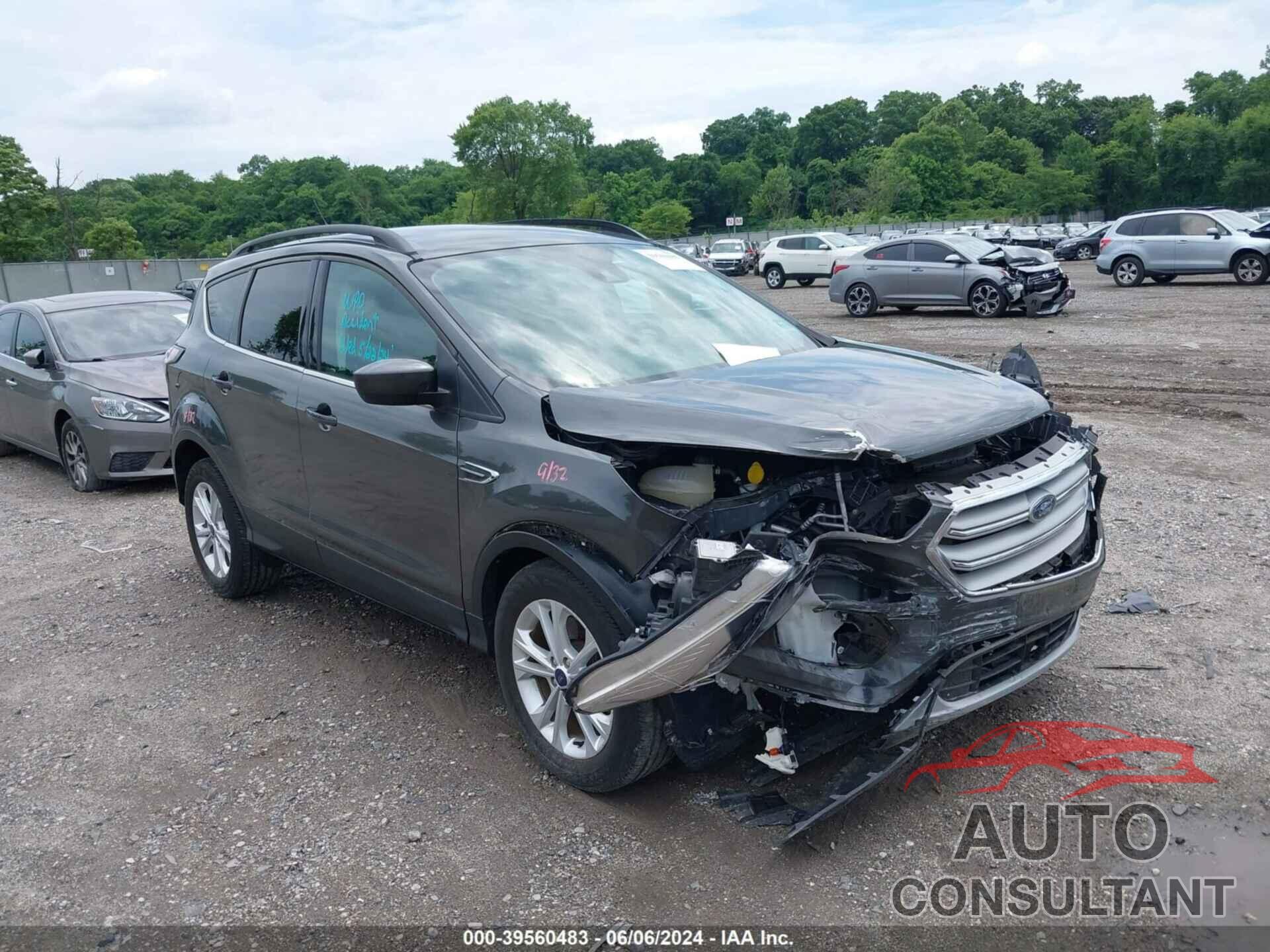 FORD ESCAPE 2018 - 1FMCU9HD1JUB66563