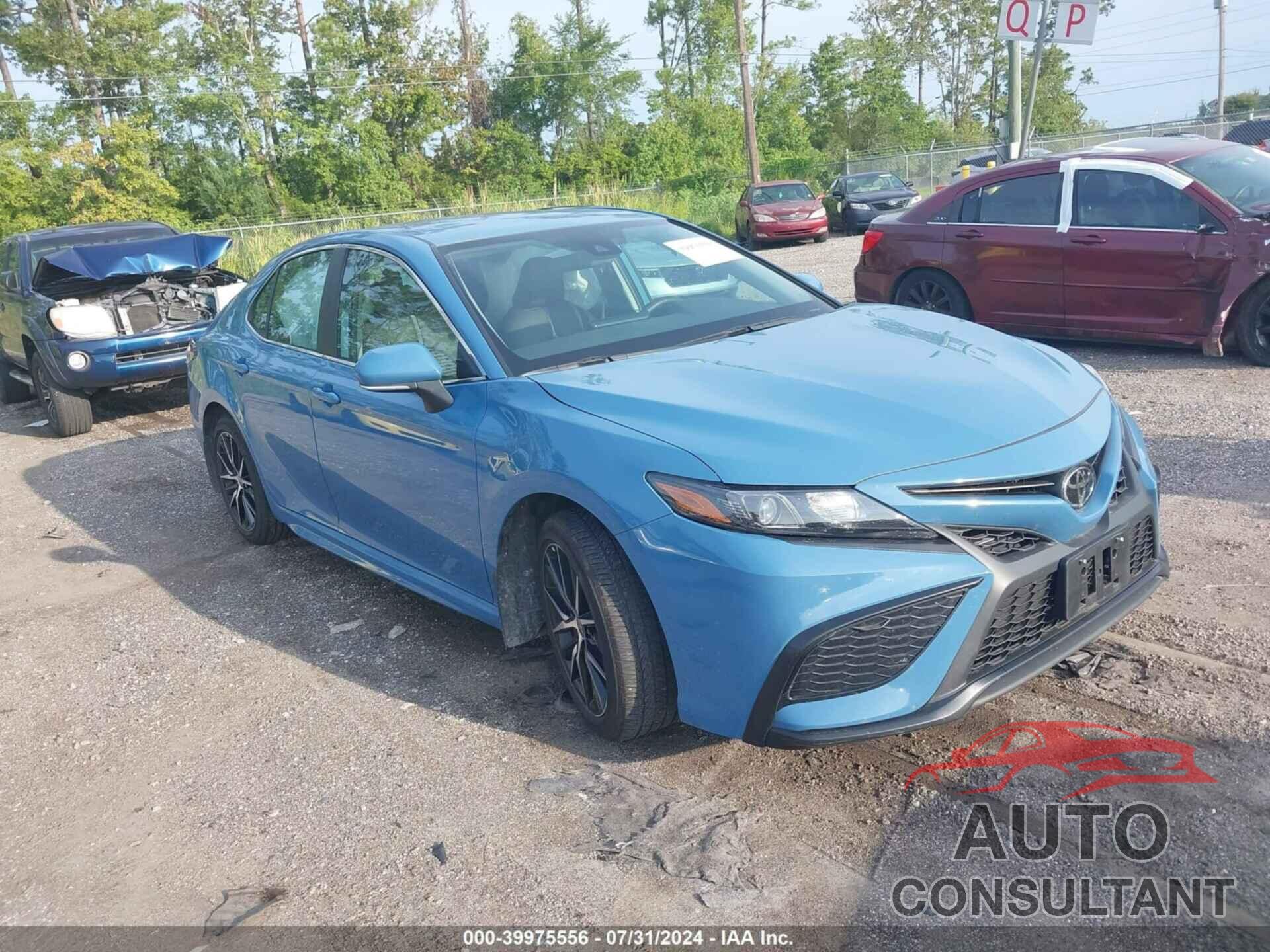 TOYOTA CAMRY 2024 - 4T1G11AK4RU211513