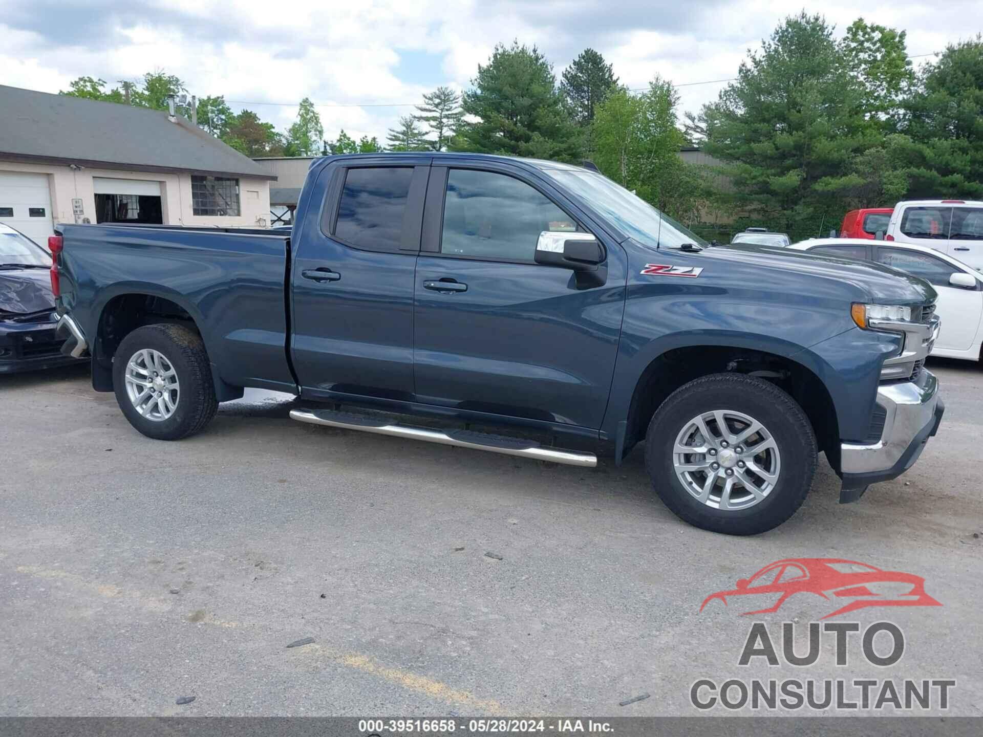 CHEVROLET SILVERADO 1500 2020 - 1GCRYDED2LZ133653