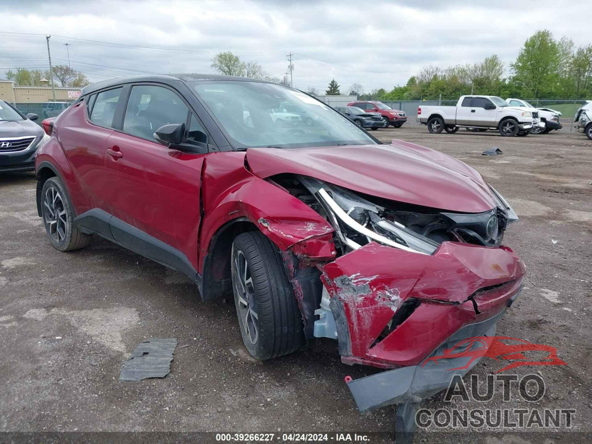 TOYOTA C-HR 2018 - NMTKHMBX1JR026445