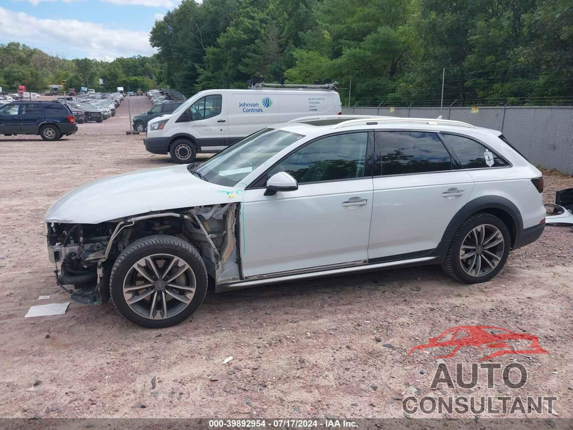 AUDI A4 ALLROAD 2018 - WA18NAF47JA218575