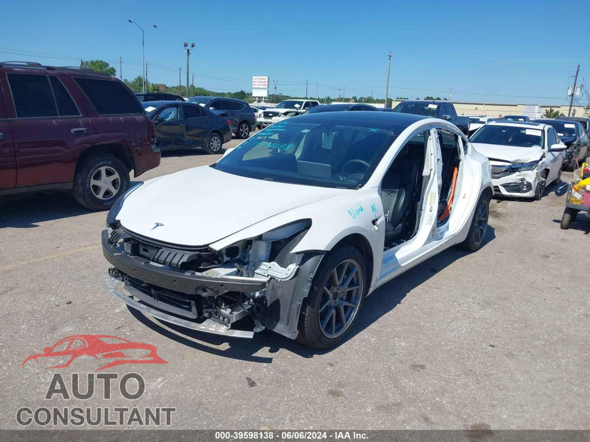 TESLA MODEL 3 2021 - 5YJ3E1EA0MF866634
