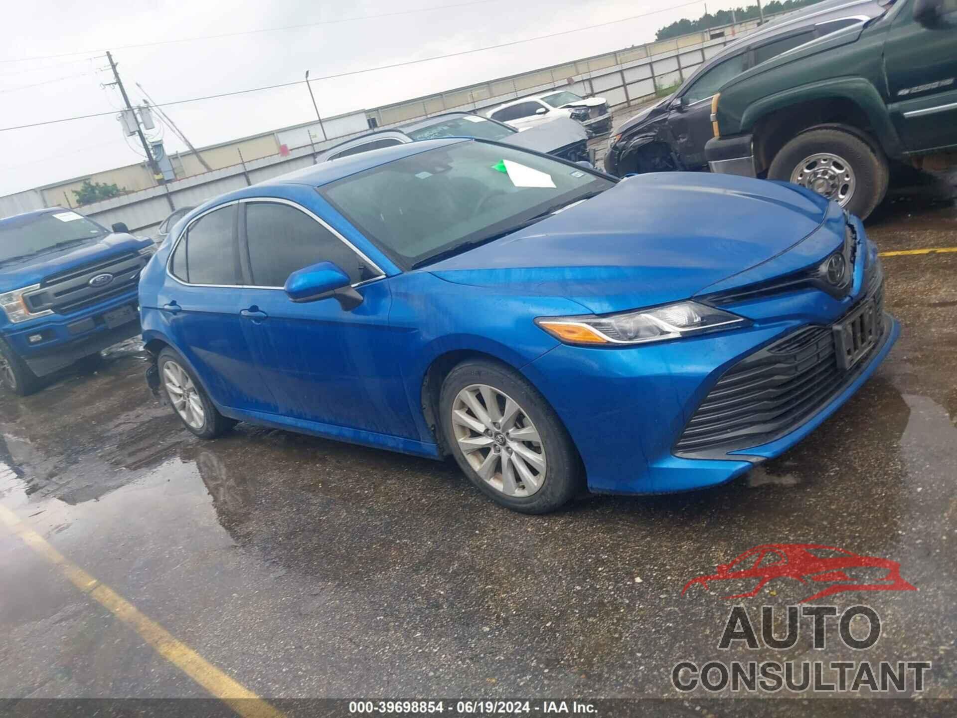 TOYOTA CAMRY 2020 - 4T1C11AK1LU327578