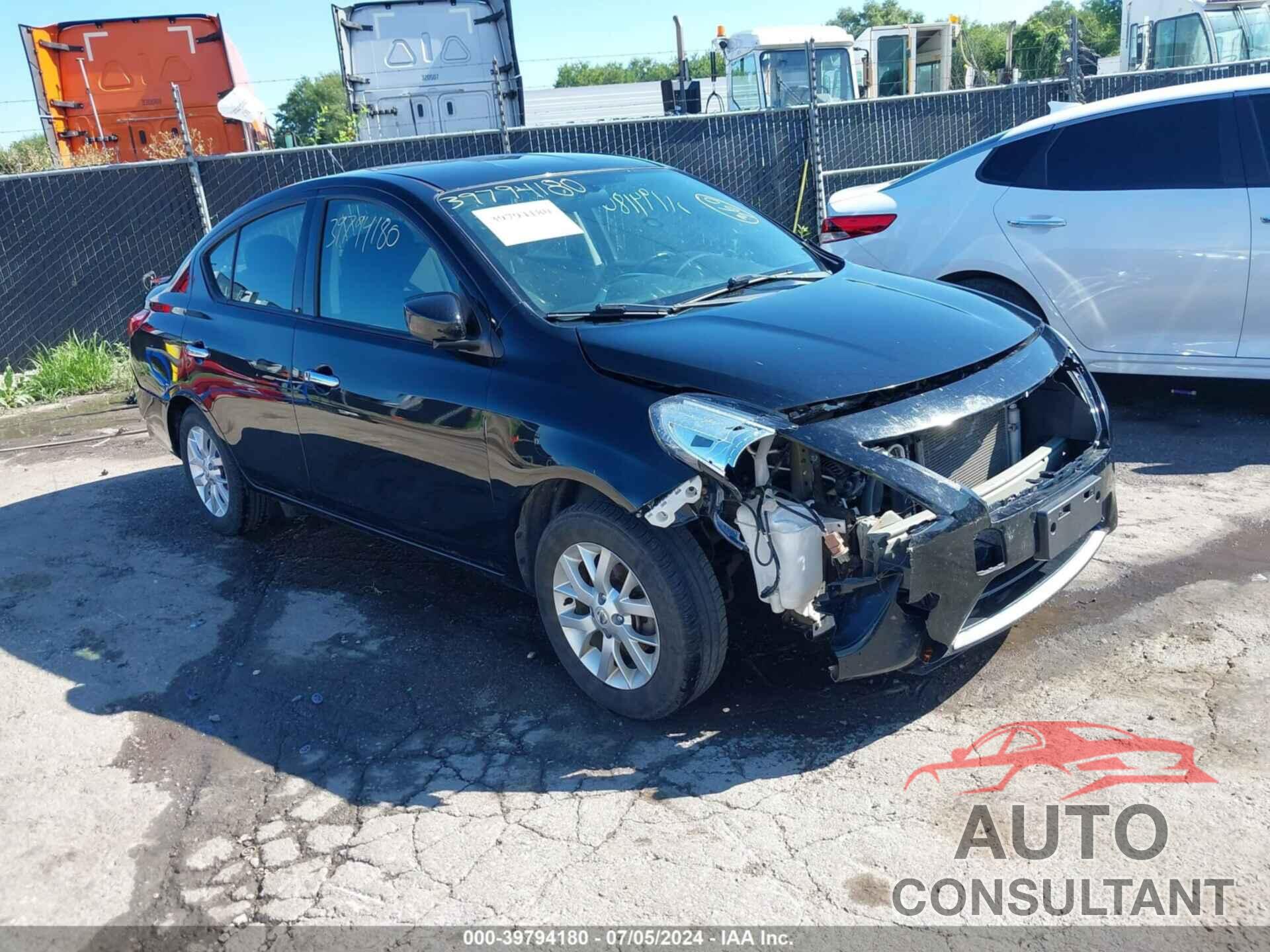 NISSAN VERSA 2018 - 3N1CN7APXJL872339