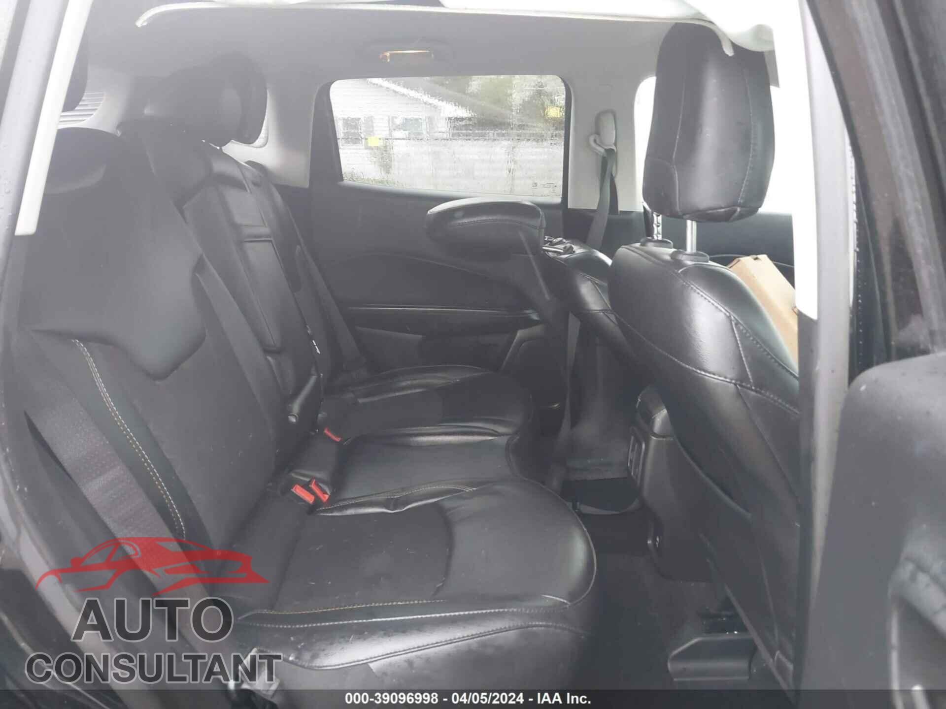 JEEP COMPASS 2020 - 3C4NJDBB0LT139139
