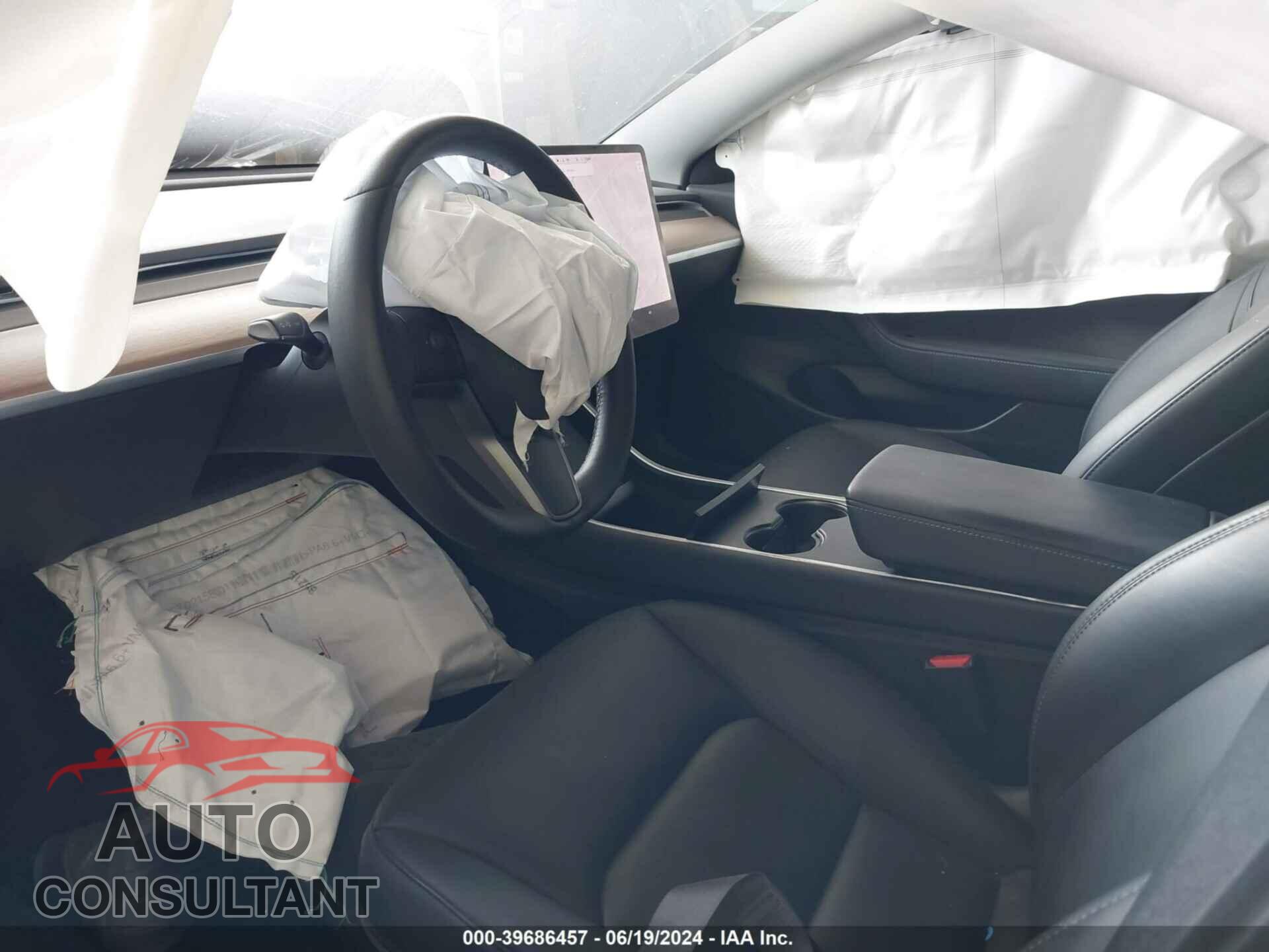 TESLA MODEL 3 2020 - 5YJ3E1EA3LF745577