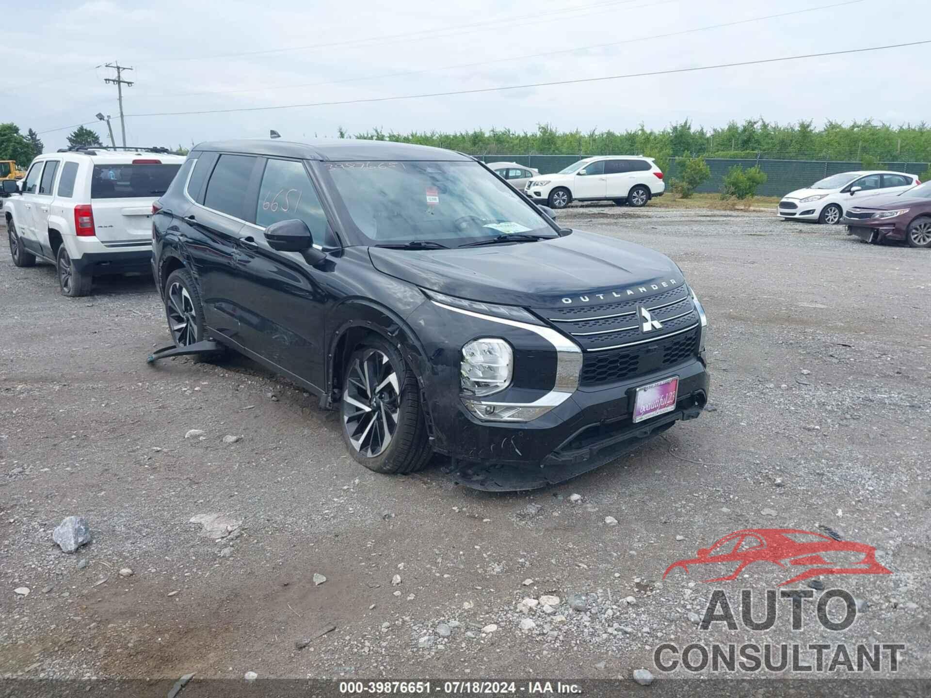 MITSUBISHI OUTLANDER 2022 - JA4J4UA86NZ014258