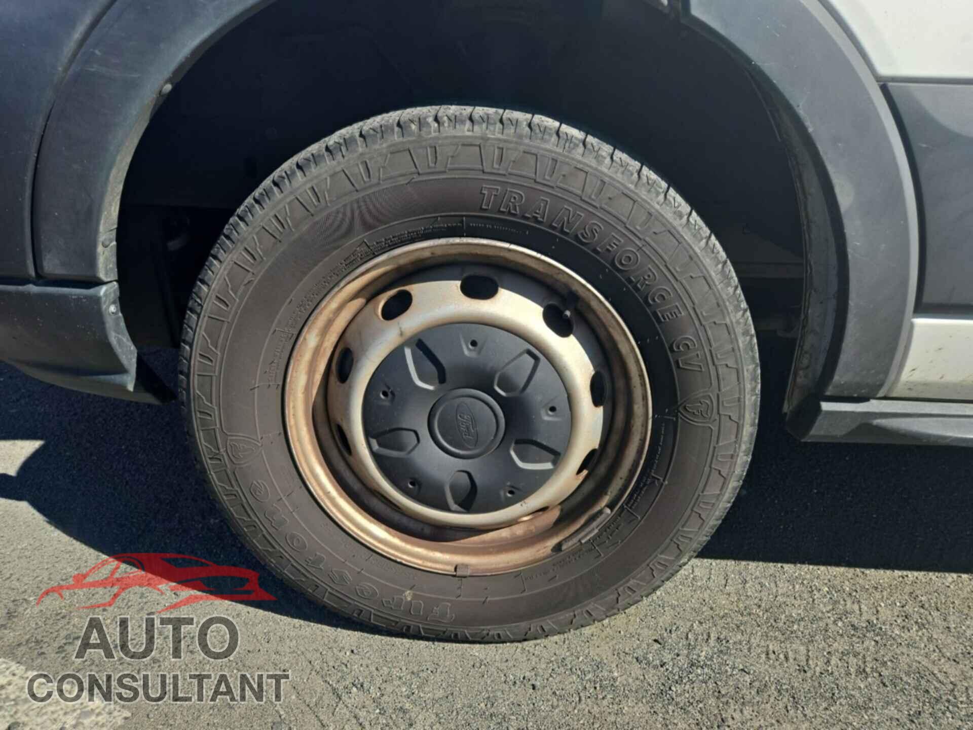 FORD TRANSIT 2019 - 1FTYR2CMXKKB81926