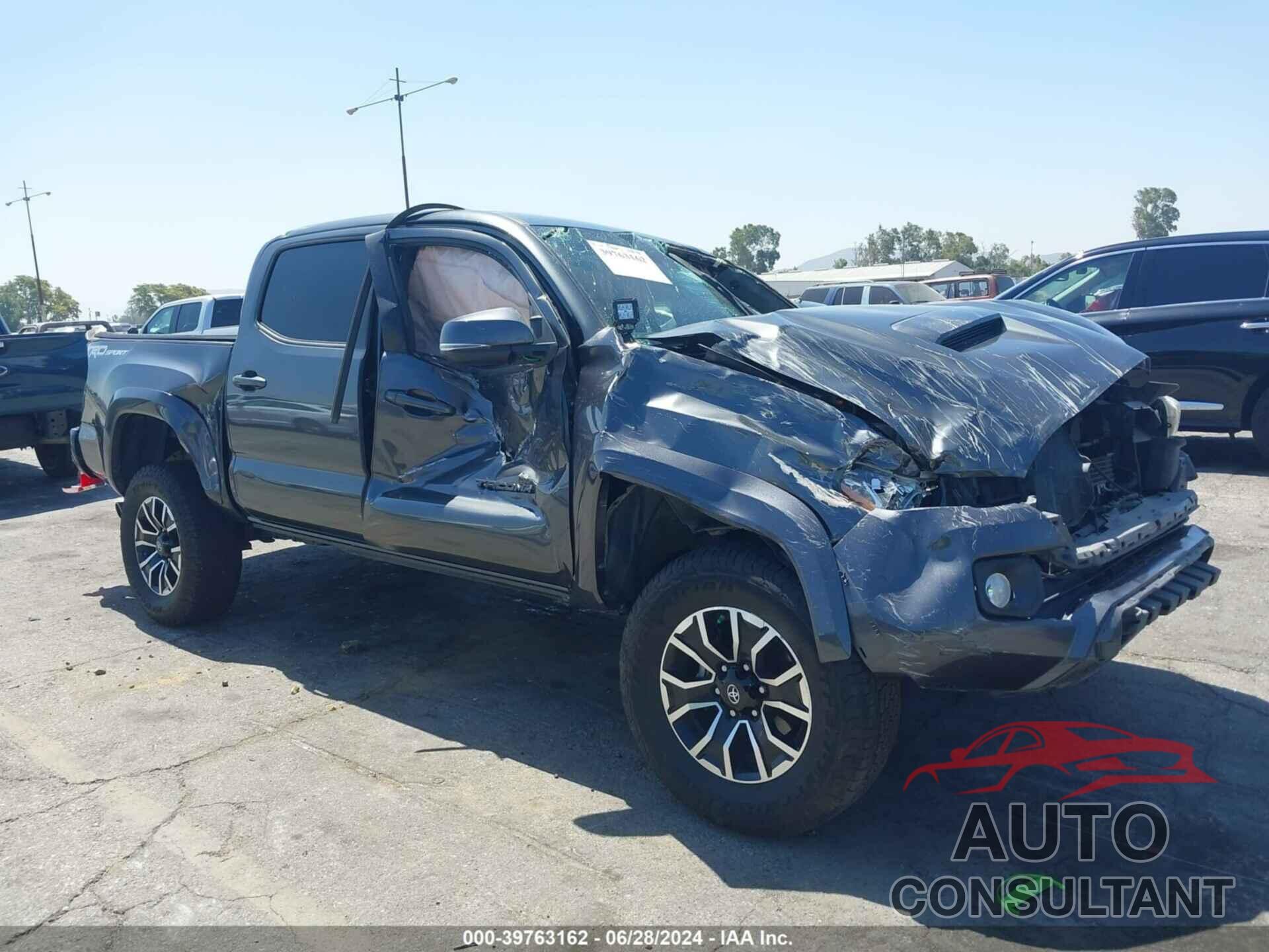 TOYOTA TACOMA 2020 - 3TMAZ5CN9LM115762