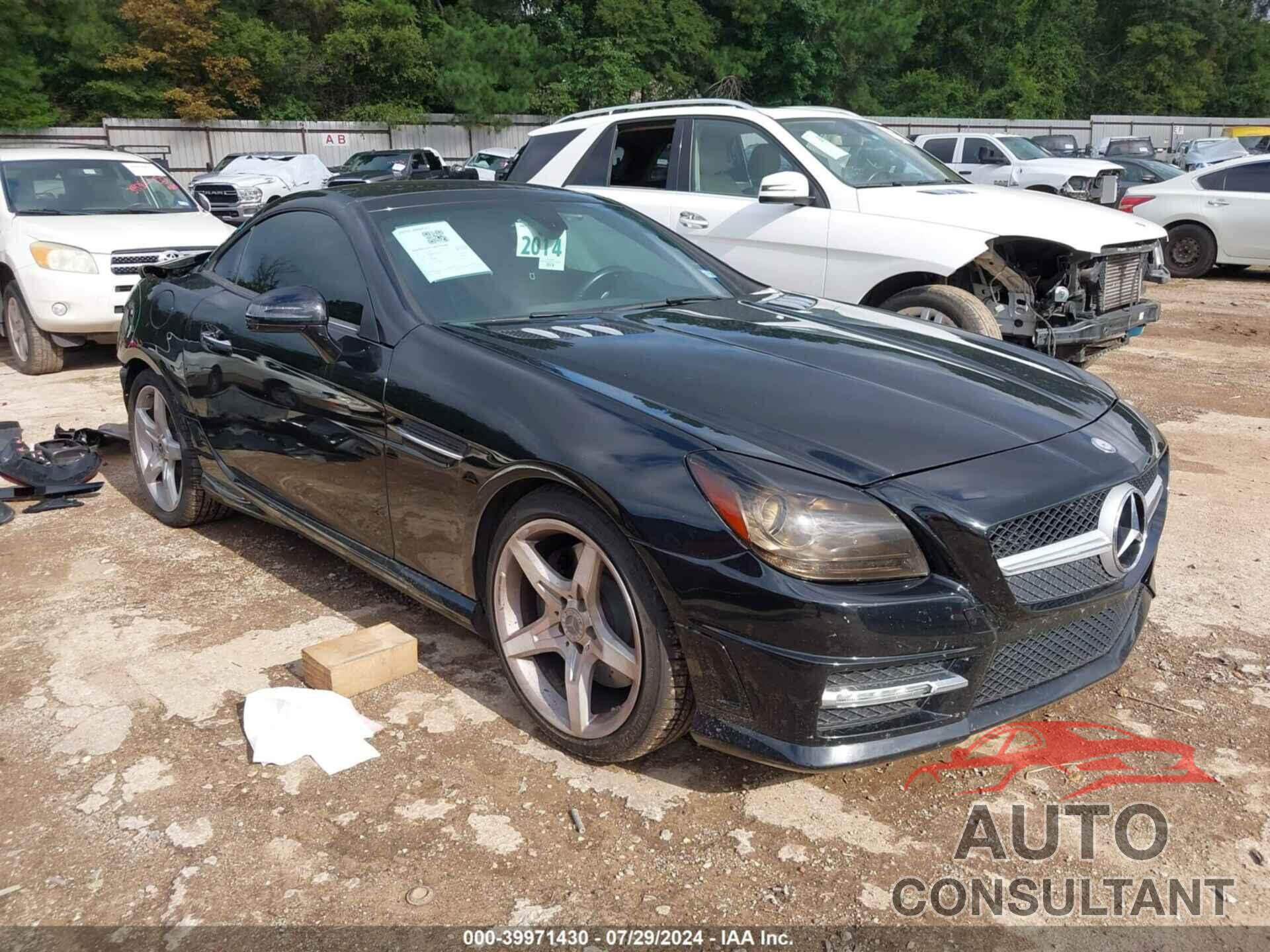 MERCEDES-BENZ SLK 300 2016 - WDDPK3JA6GF121727