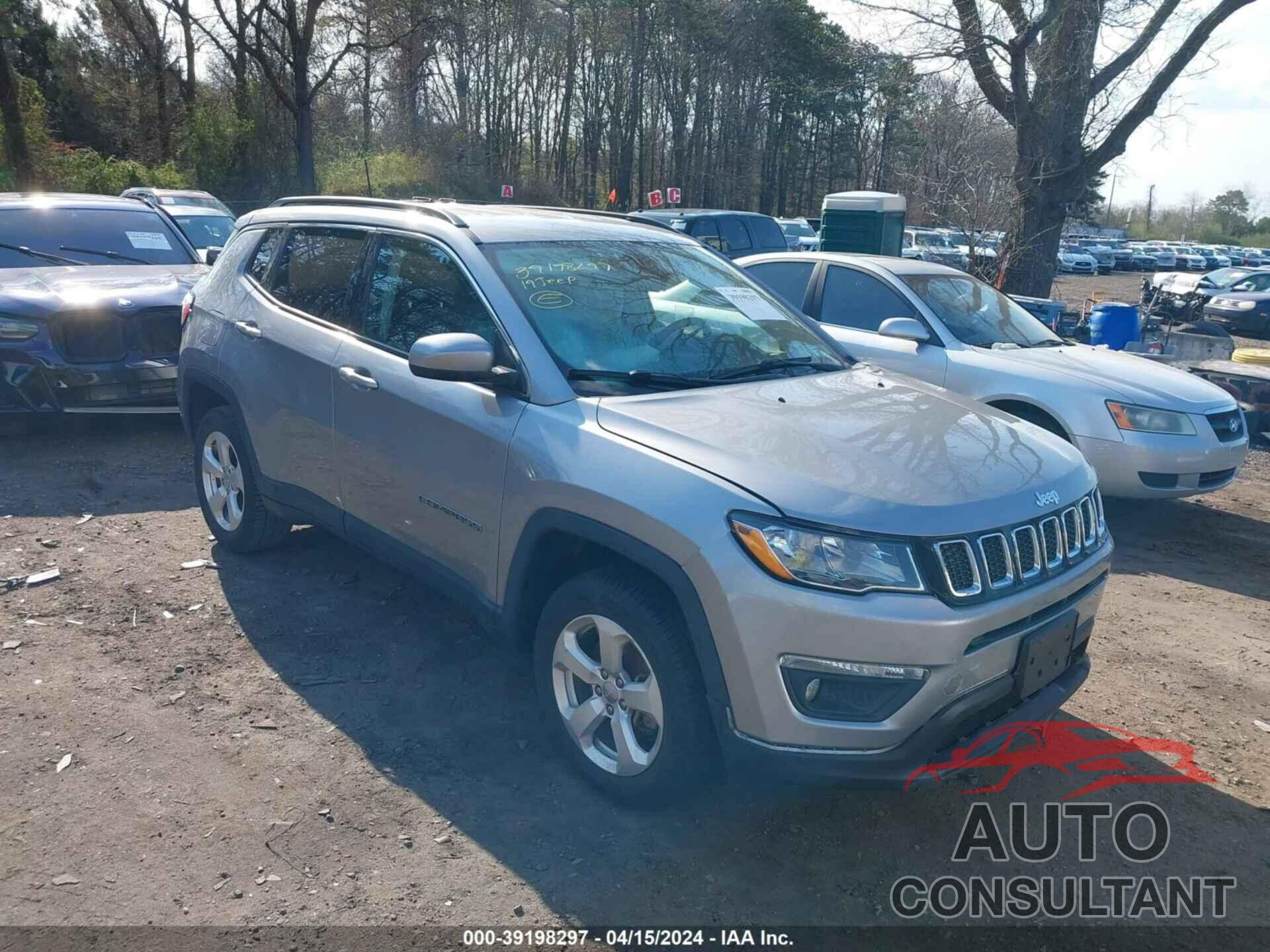 JEEP COMPASS 2019 - 3C4NJDBB4KT678619